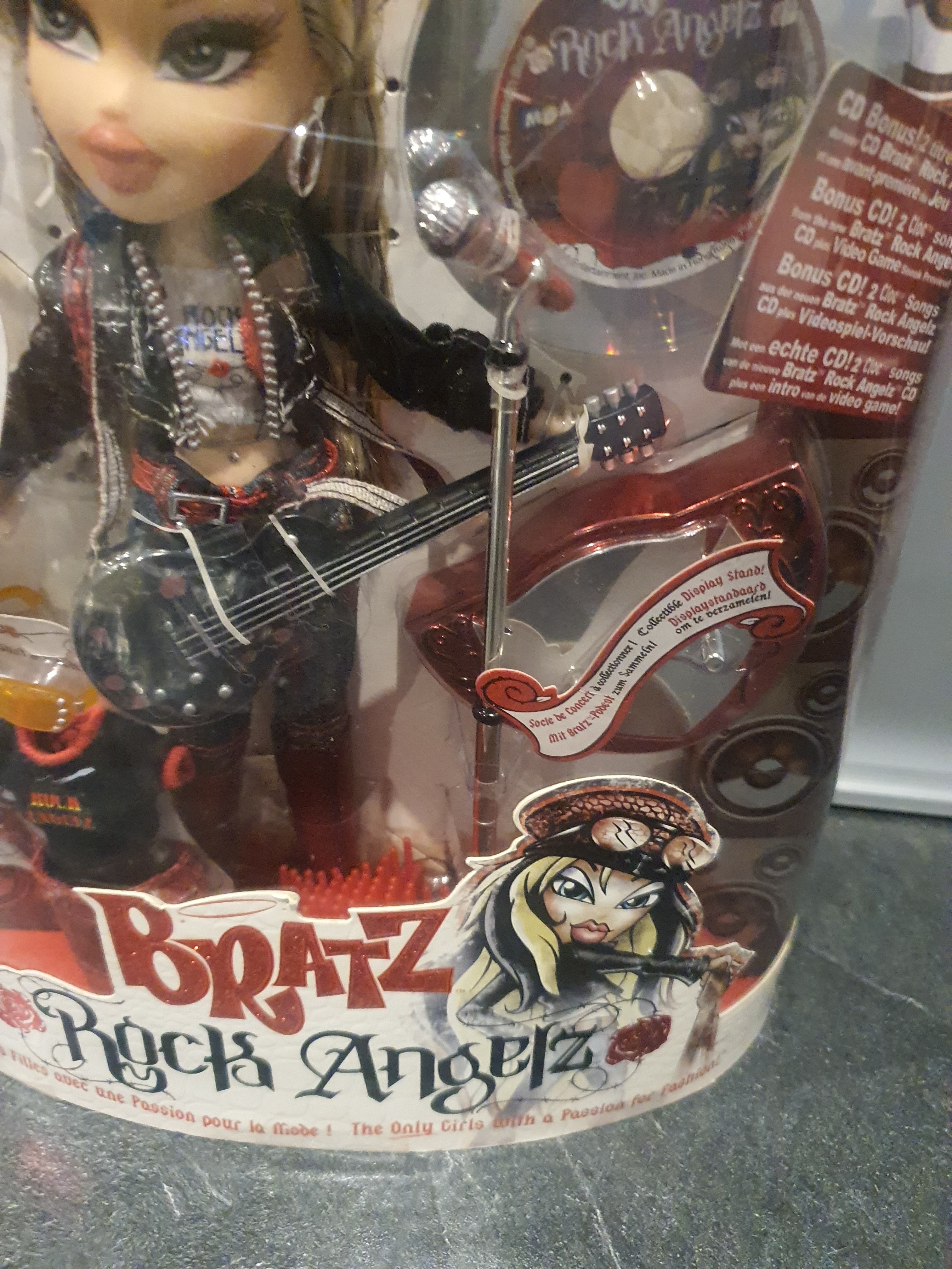 Bratz cloe rock angelz 2005