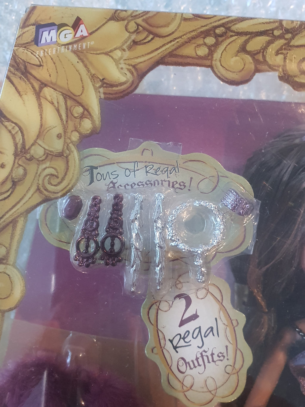 Bratz yasmin princesse on boite