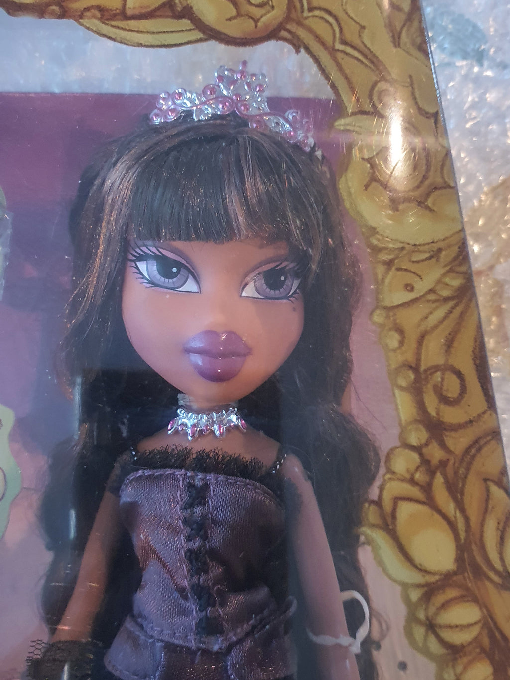 Bratz yasmin princesse on boite