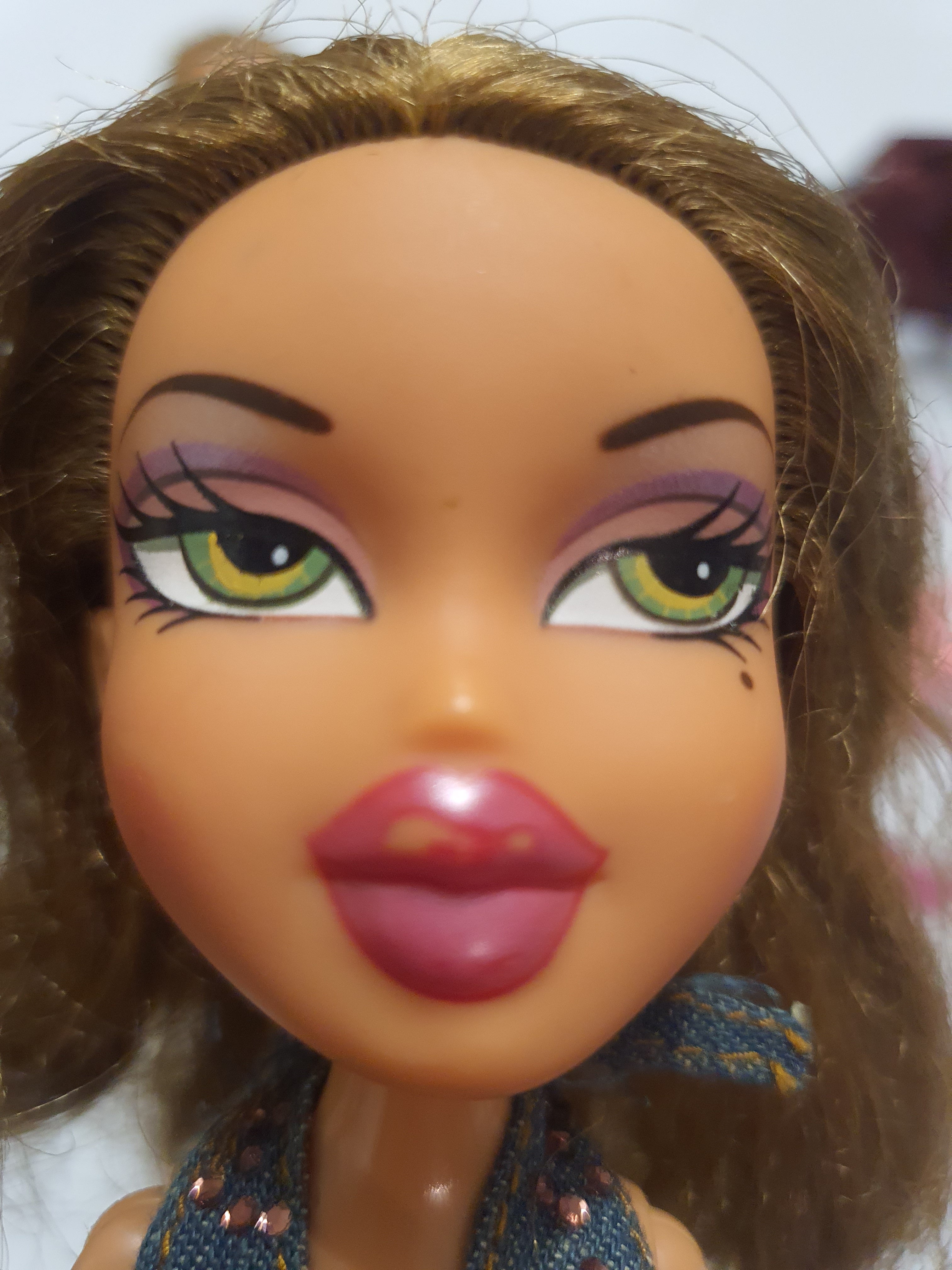 Bratz  Secrete yasmin
