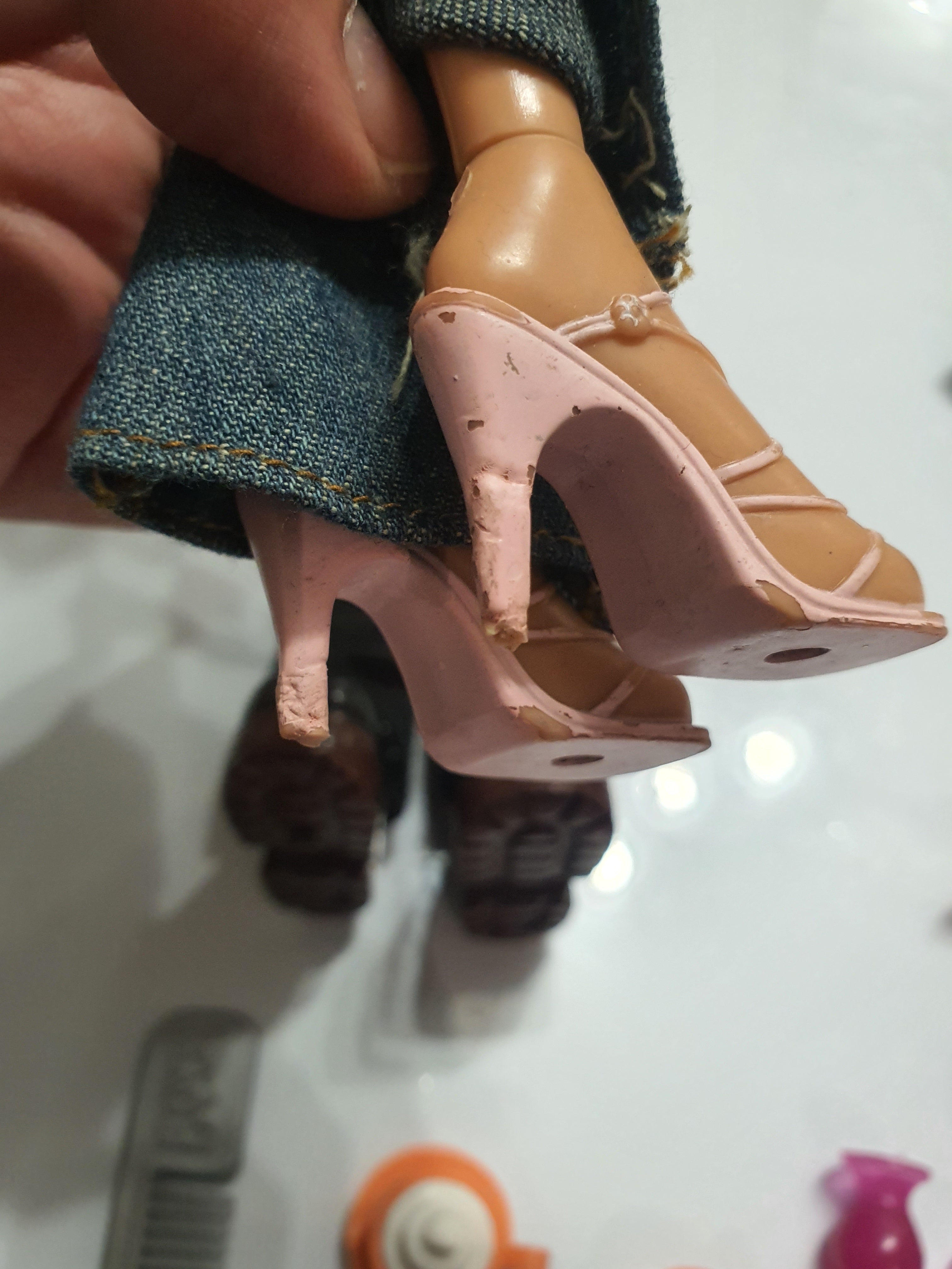 Bratz  Secrete yasmin