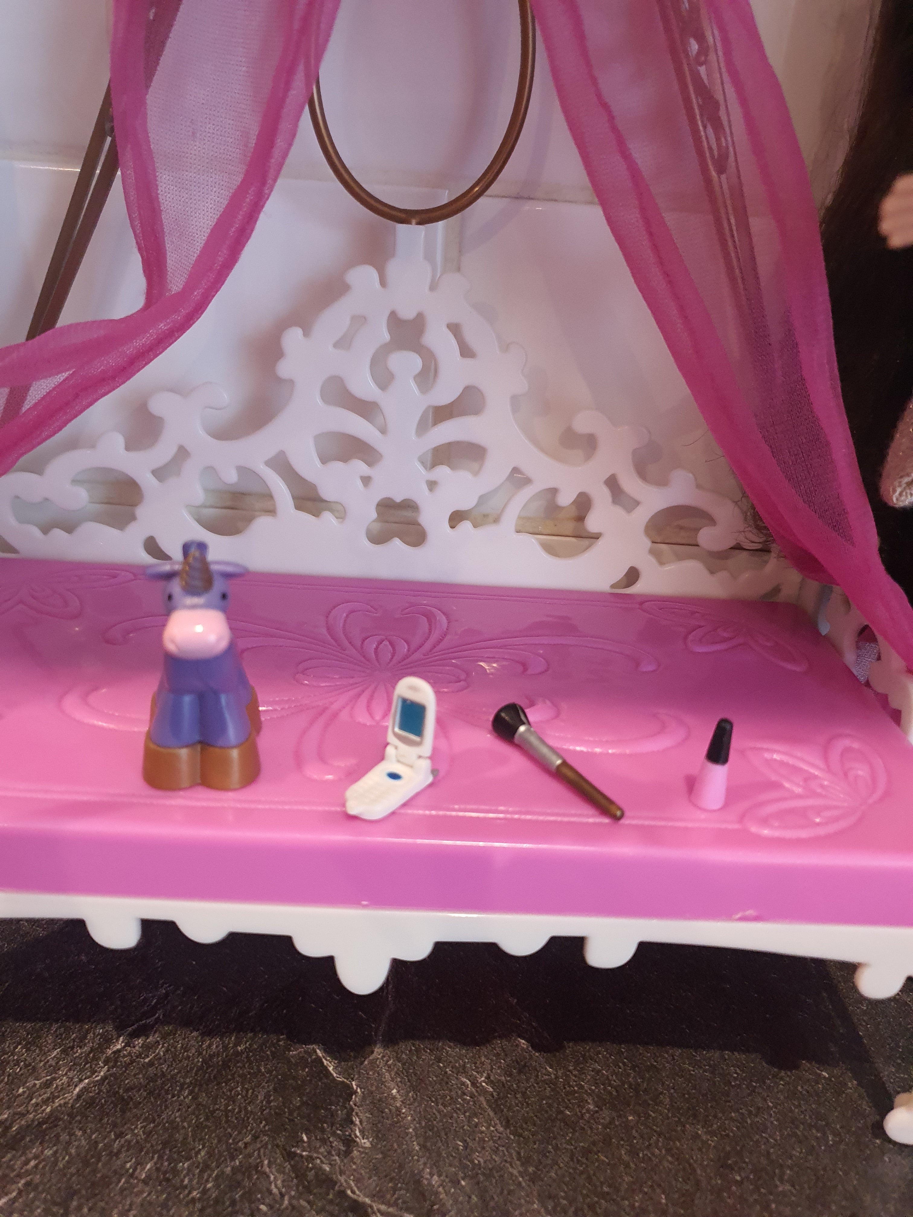 Bratz yasmin bedroom