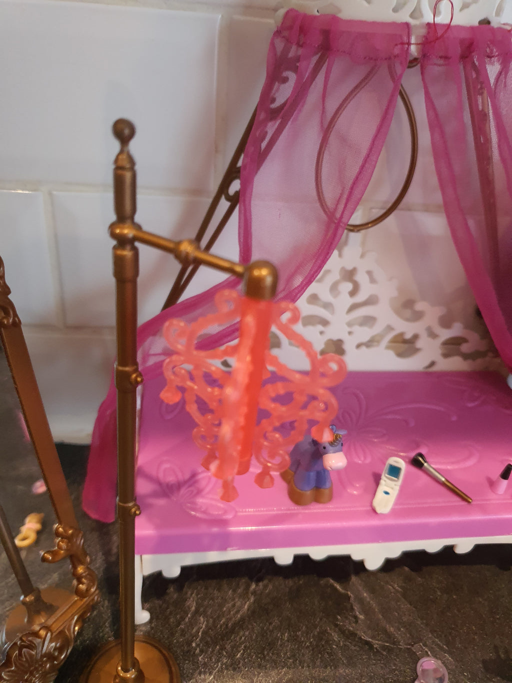 Bratz yasmin bedroom