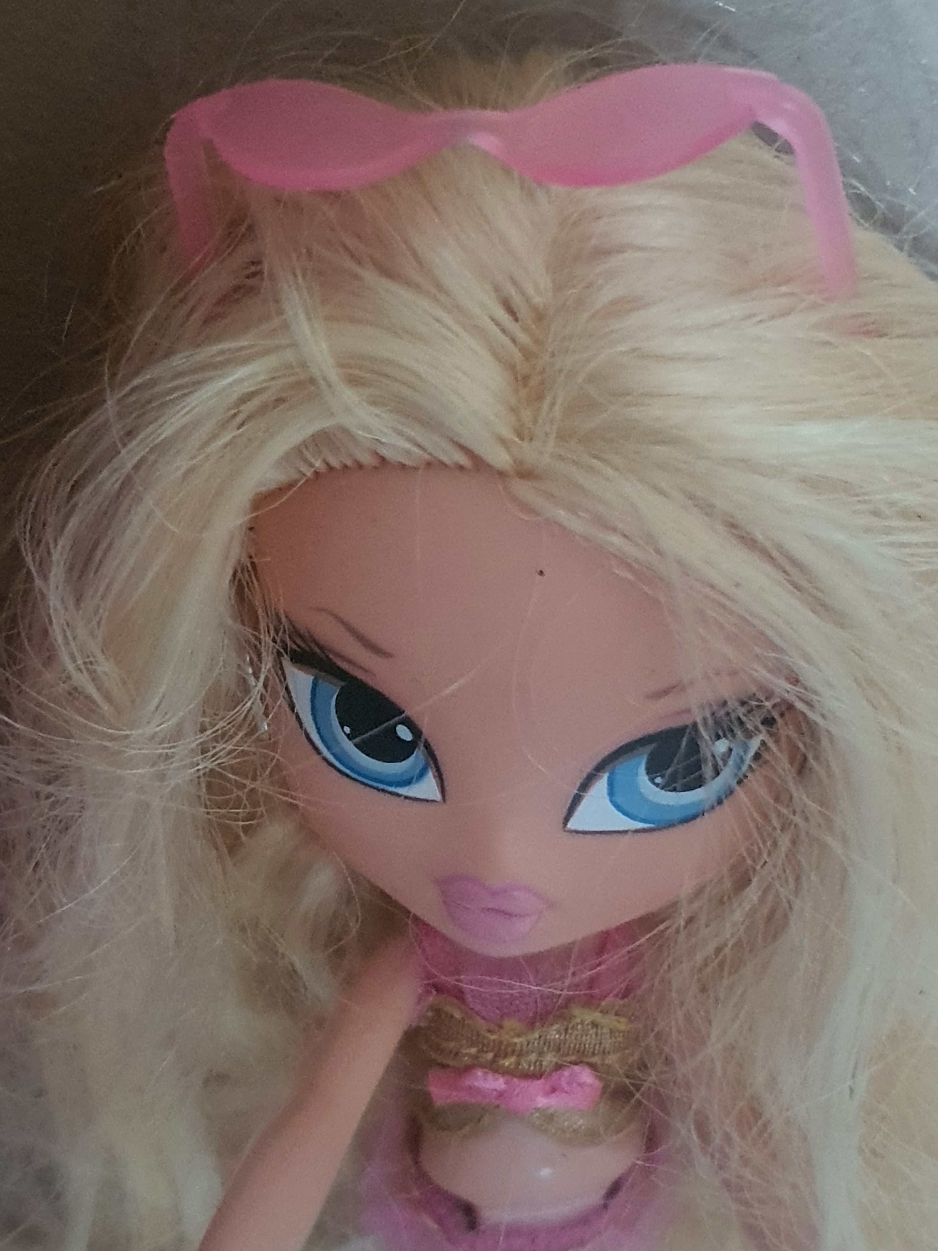 Bratz familiez  World cloe