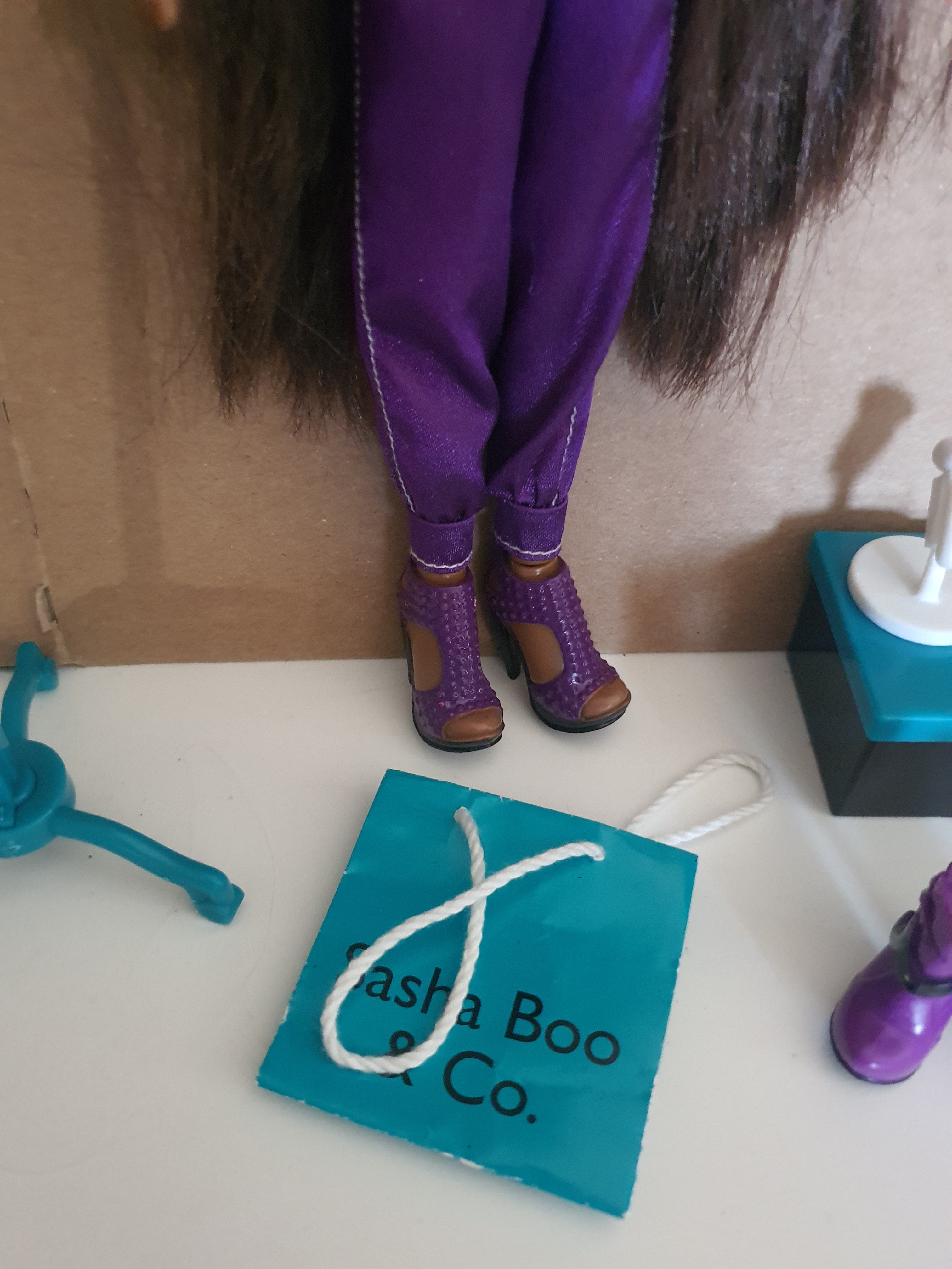 Bratz sasha boutique