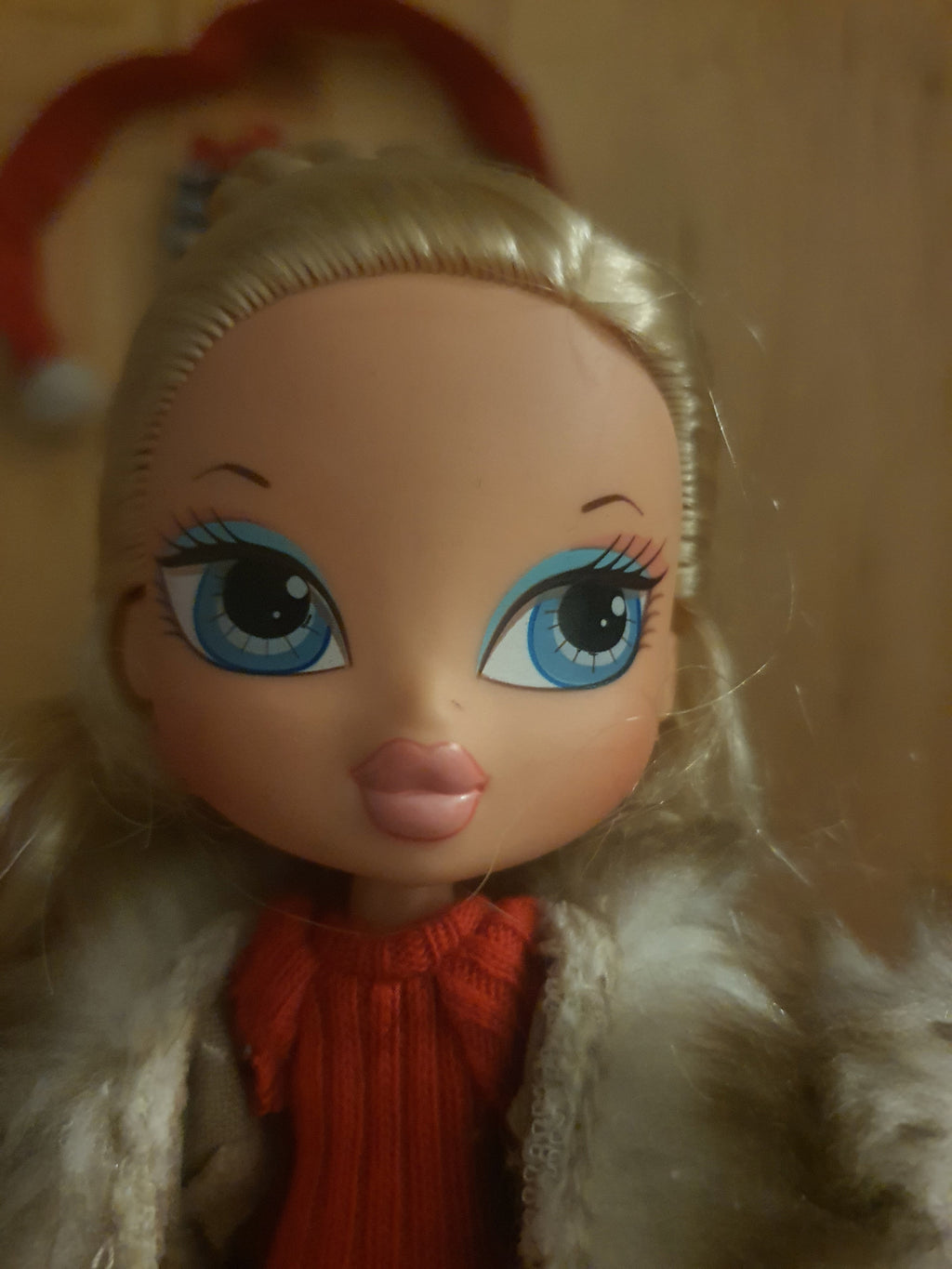 Bratz kidz cloe campfire