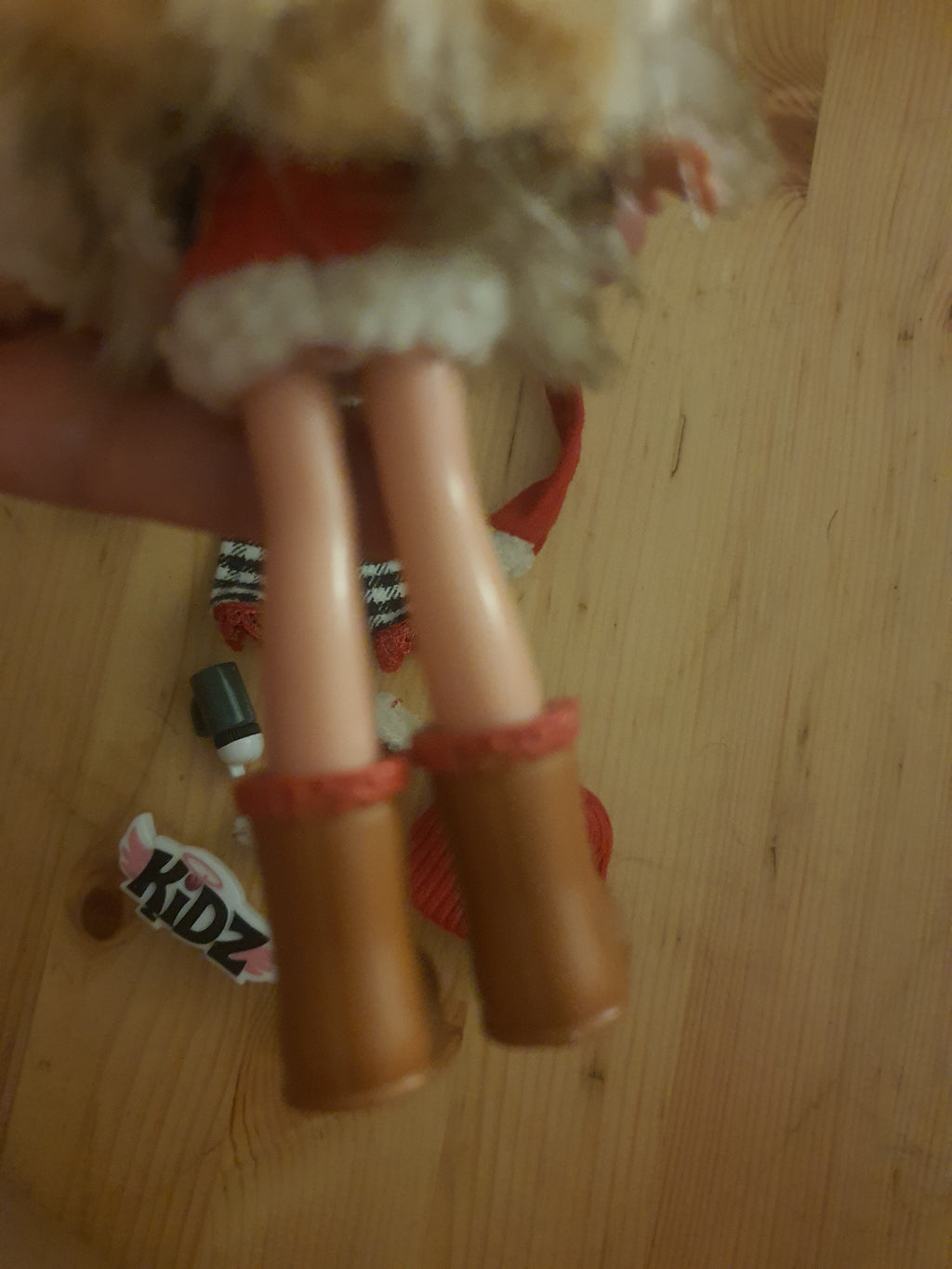 Bratz kidz cloe campfire