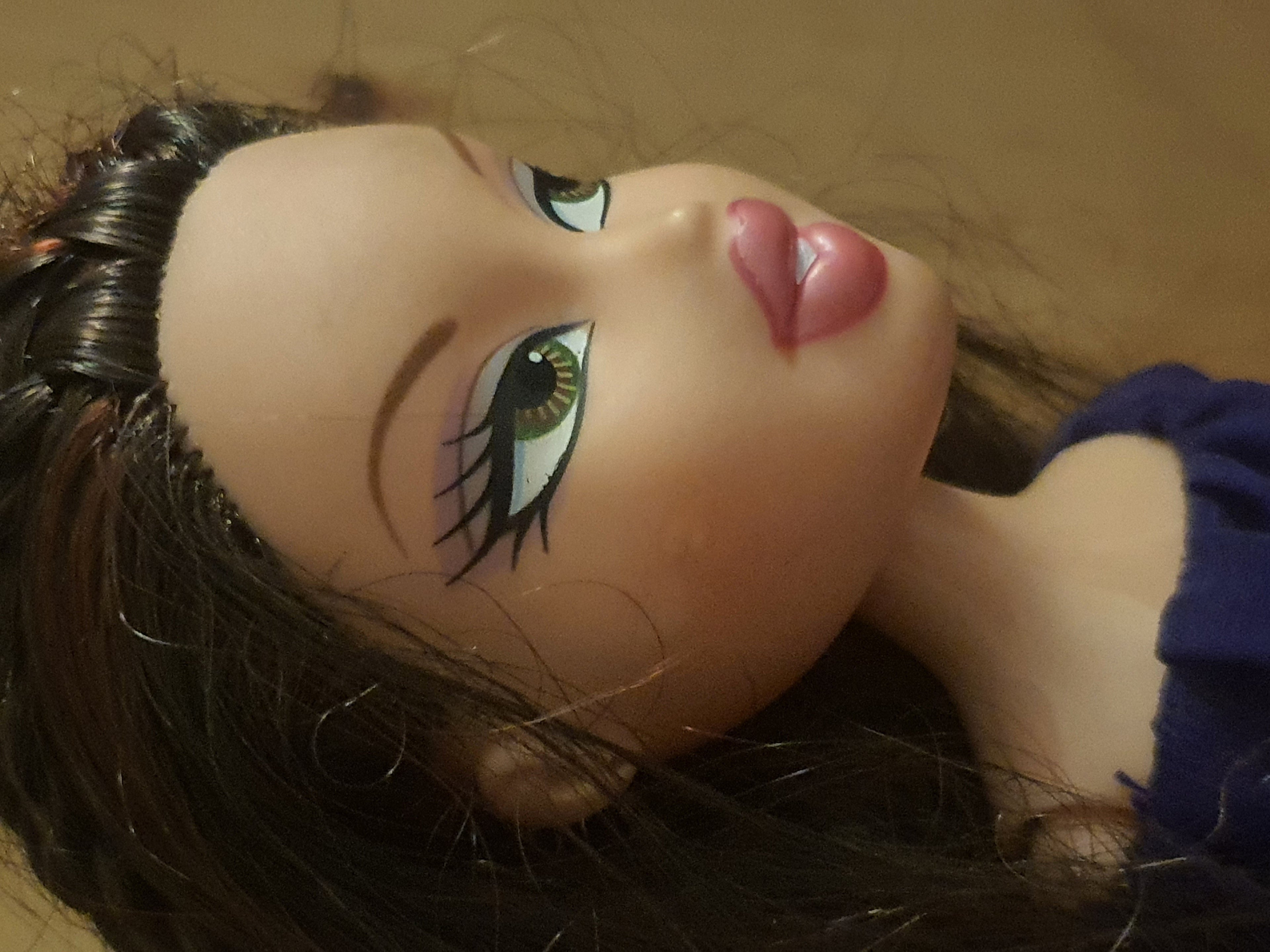 Bratz katia genie