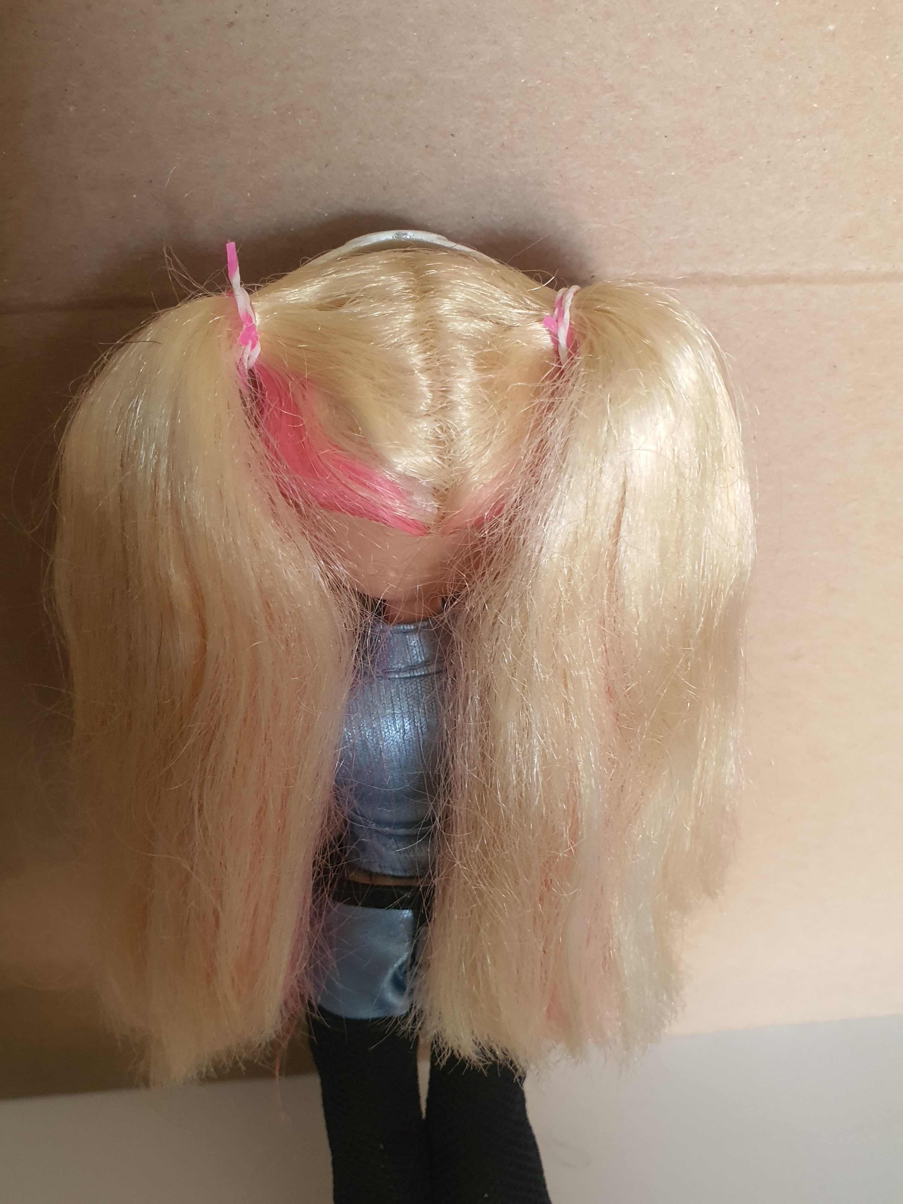 Bratz concert live cloe