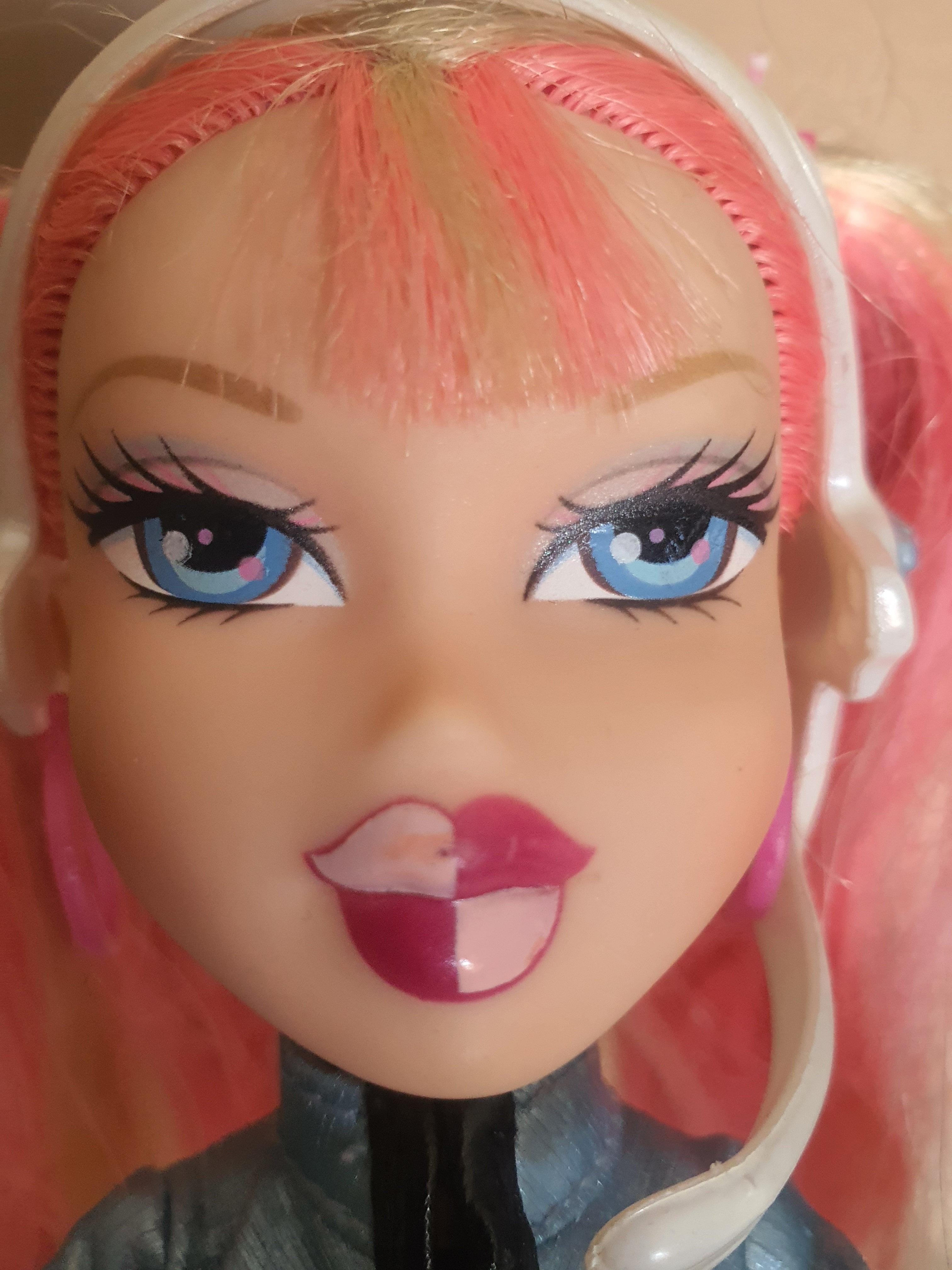 Bratz concert live cloe