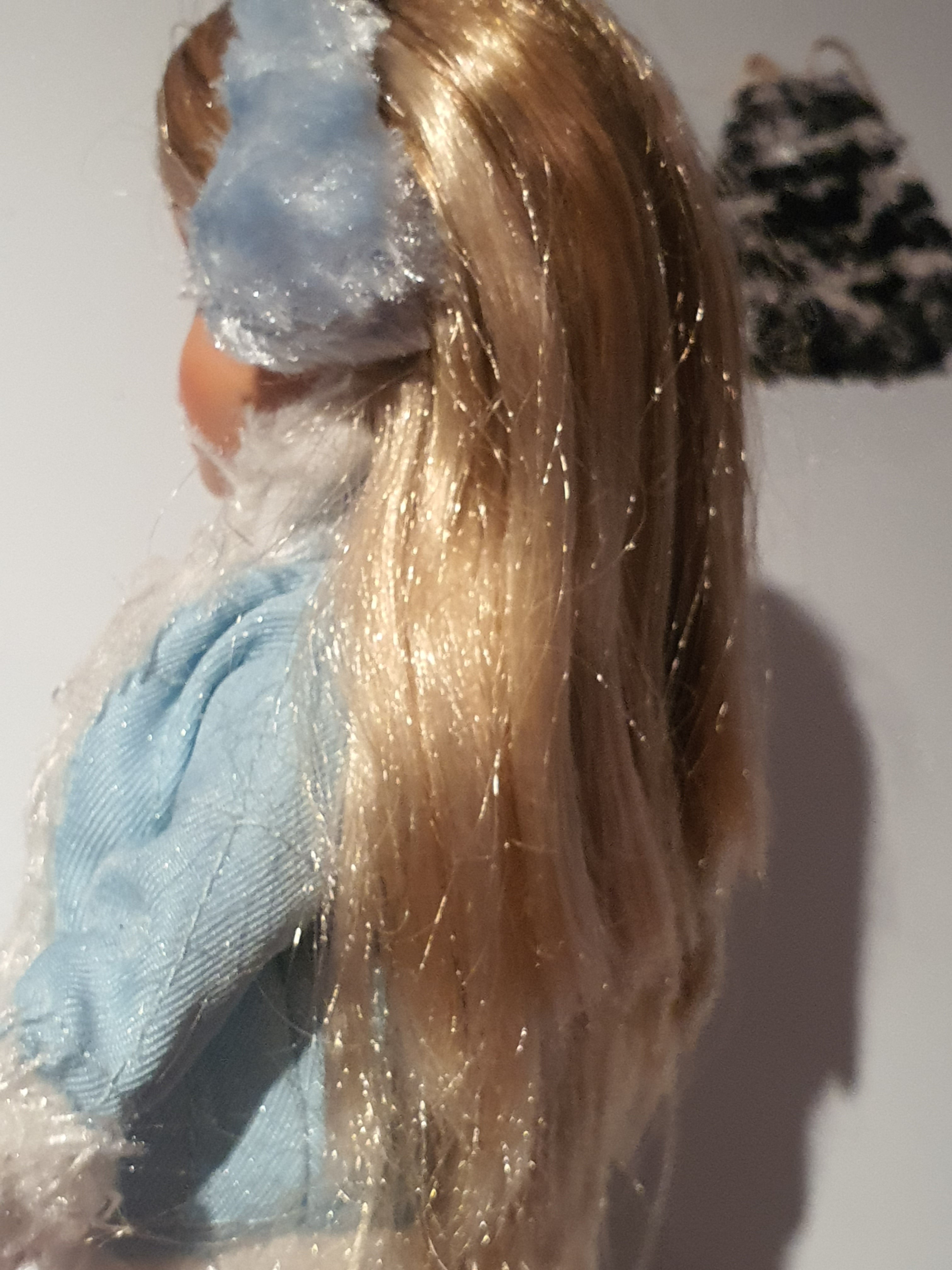 Bratz cloe winter girlz