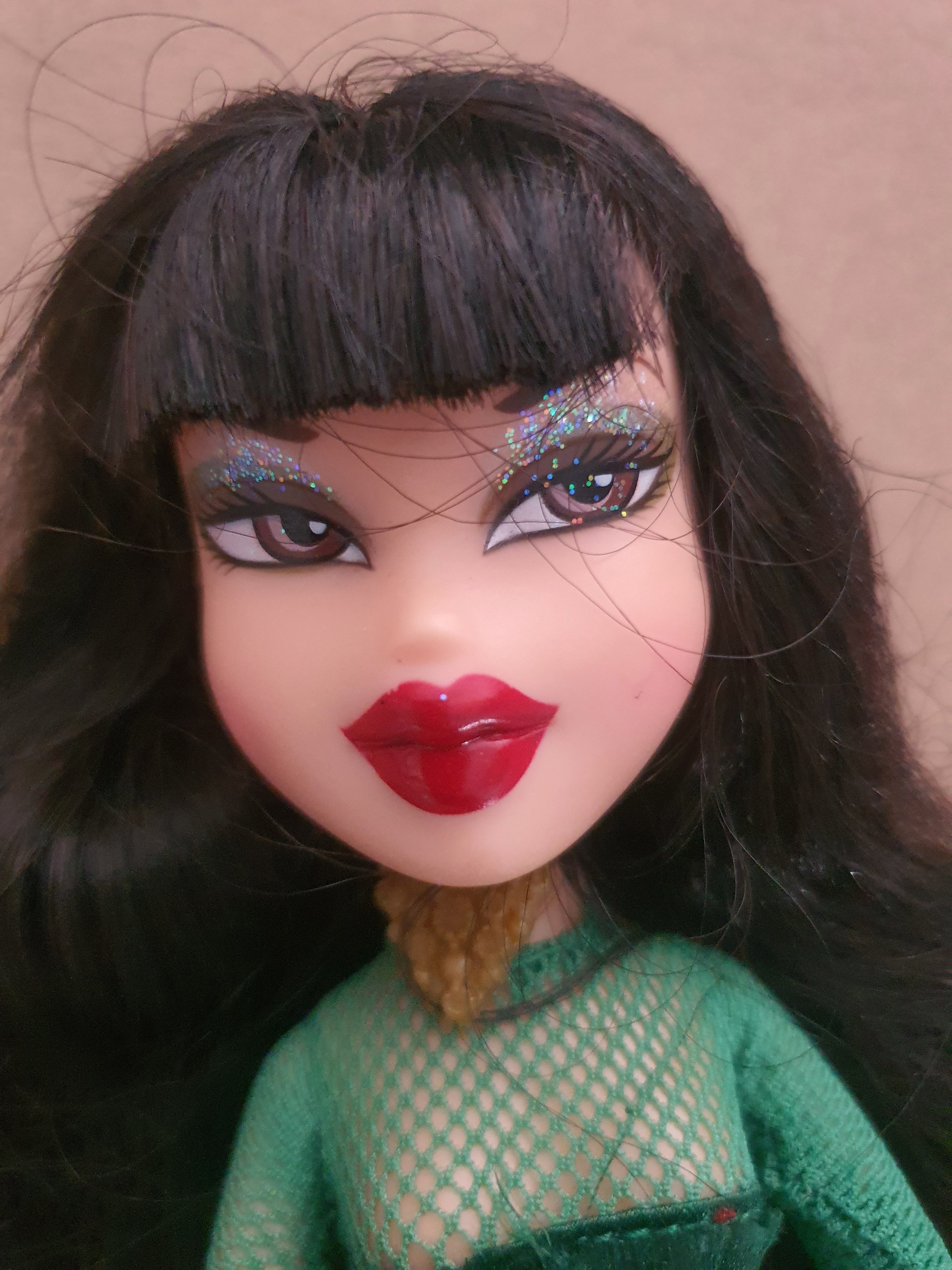 Bratz jade holiday 2012