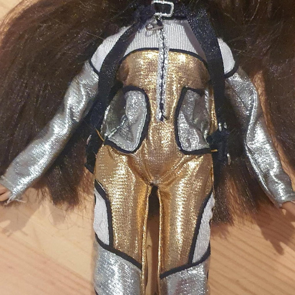 Bratz yasmin play sport parachutisme