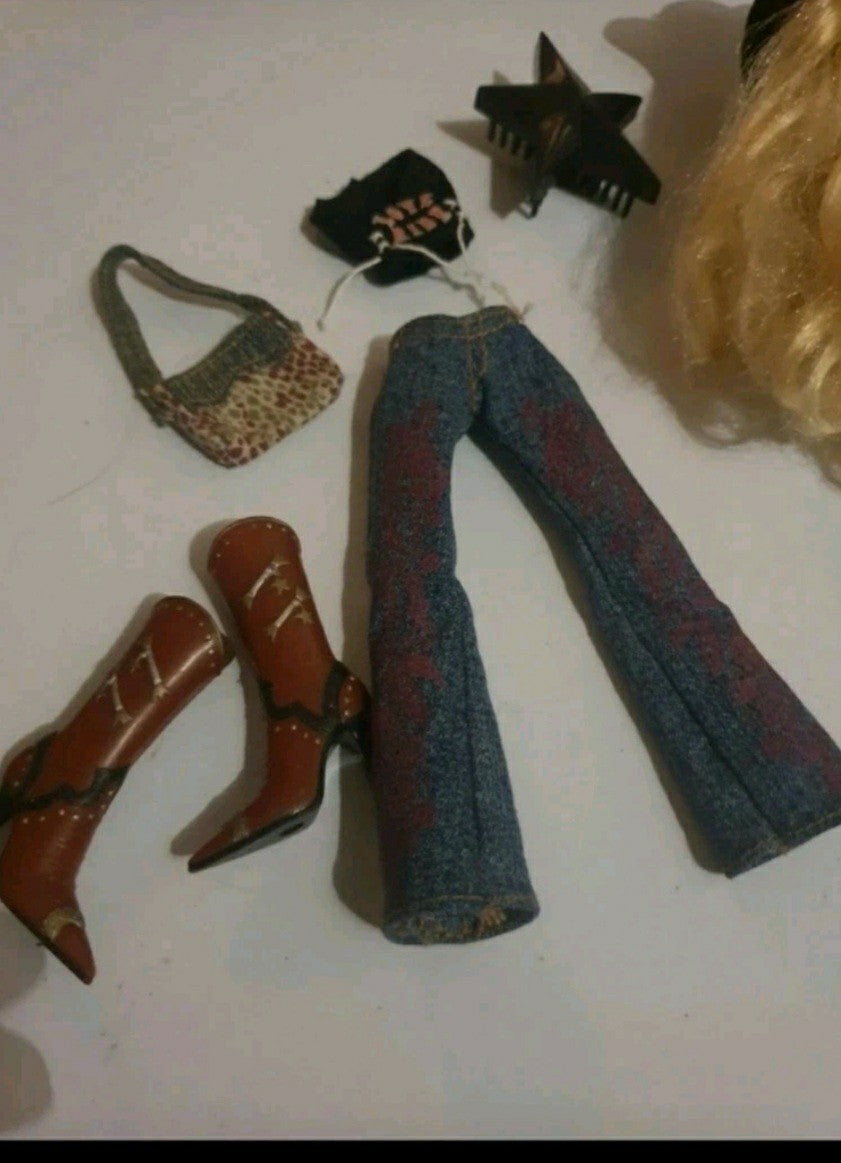 Bratz cloe  wild wild west