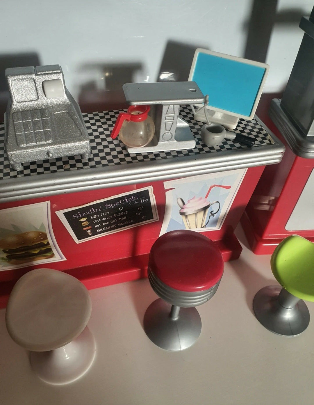 Café/magasin bratz