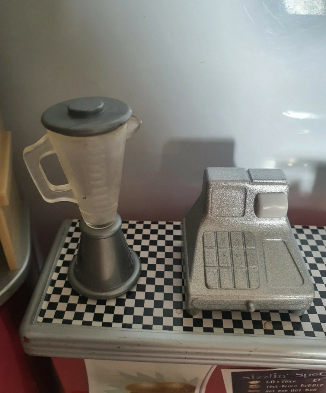 Café/magasin bratz