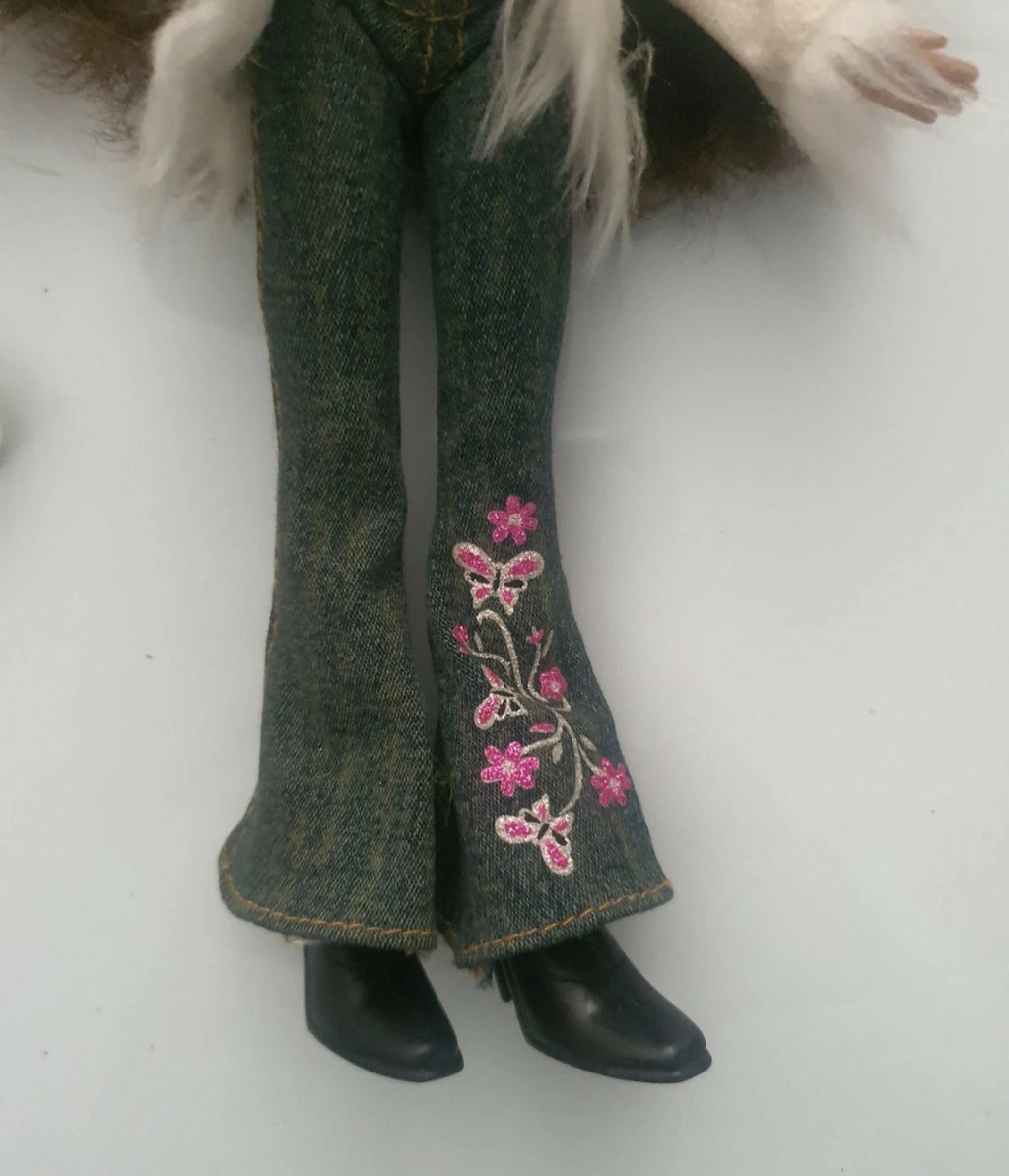 Bratz Nevra formal funk
