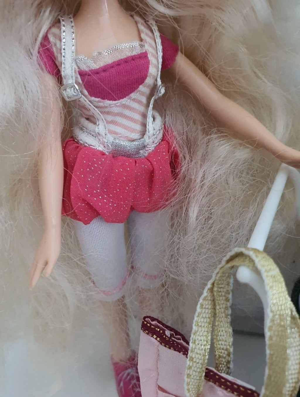 Bratz cloe babysitter