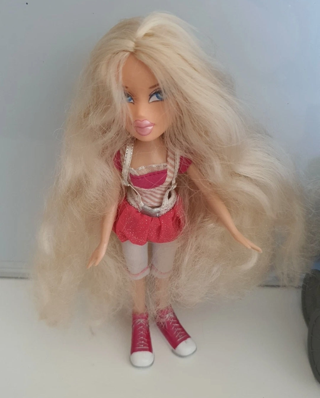 Bratz cloe babysitter