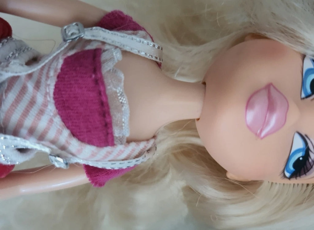 Bratz cloe babysitter