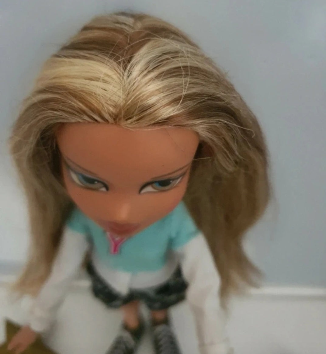 Bratz bts cloe
