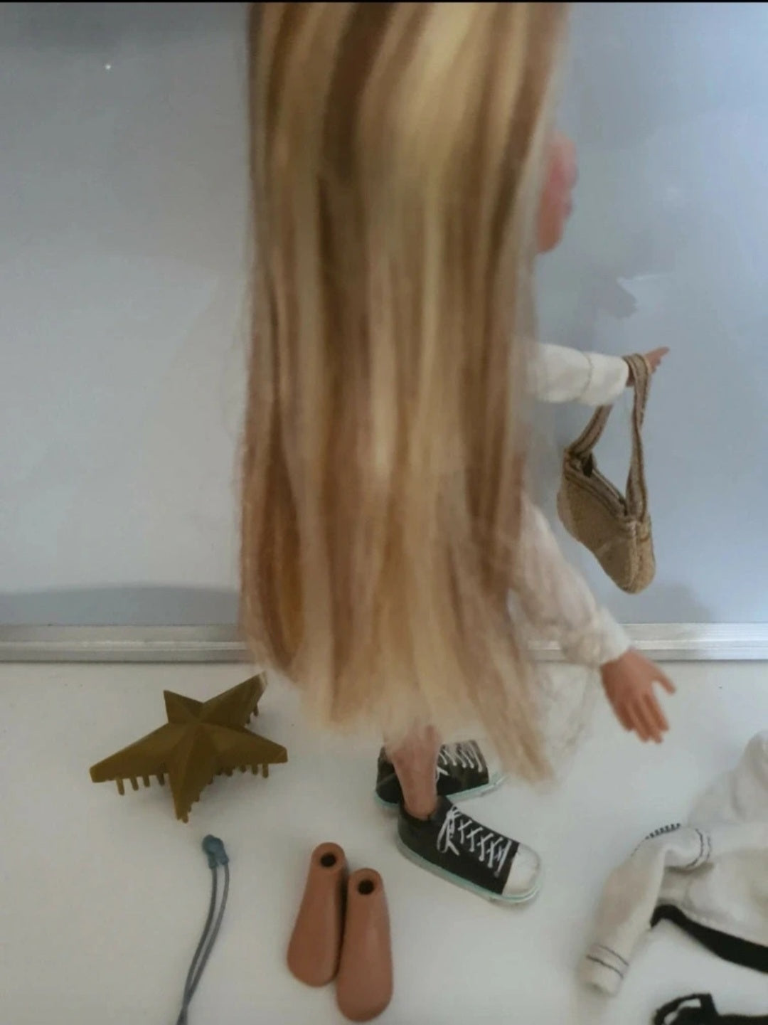 Bratz bts cloe