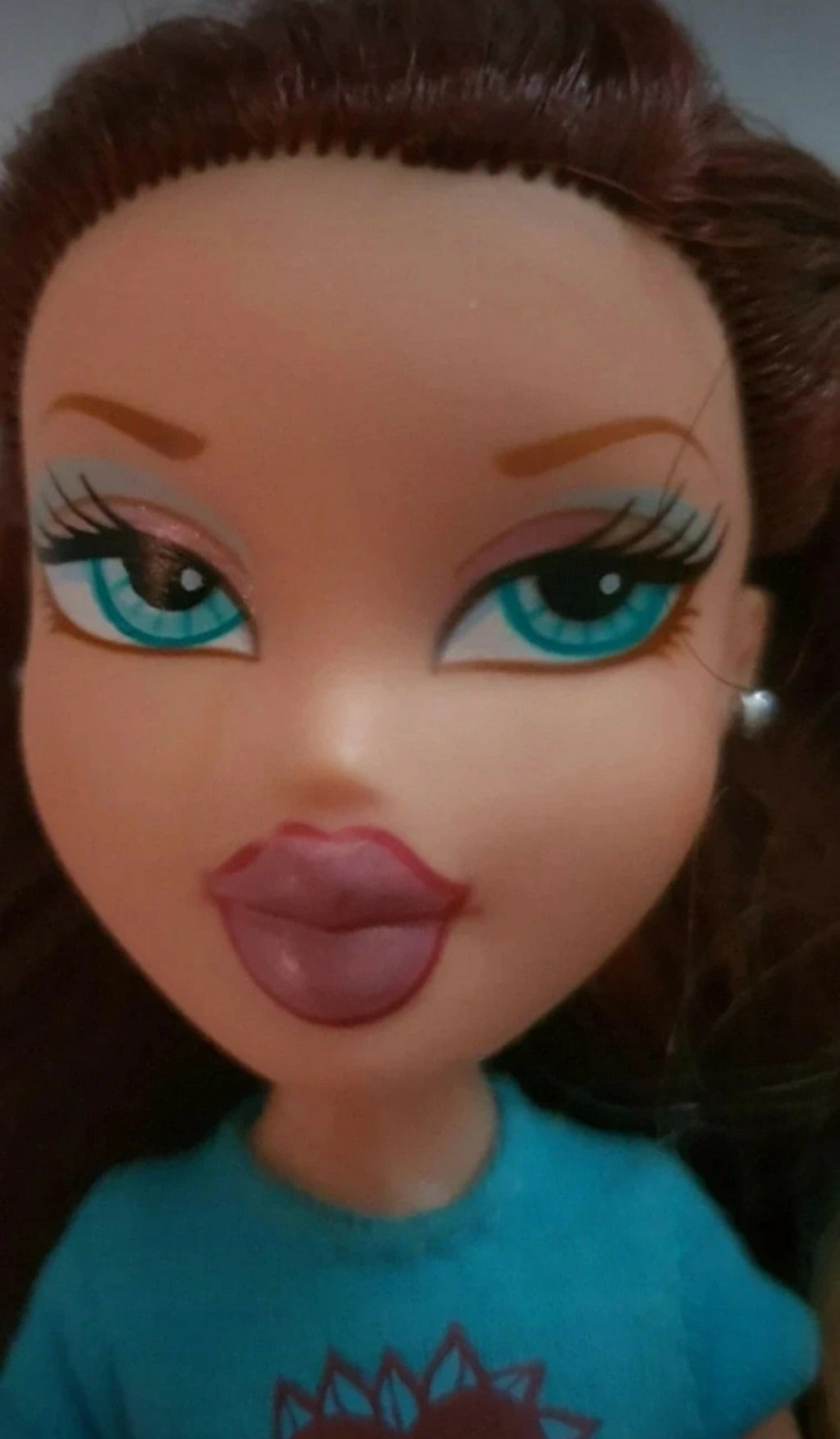 Bratz Lana babysitting