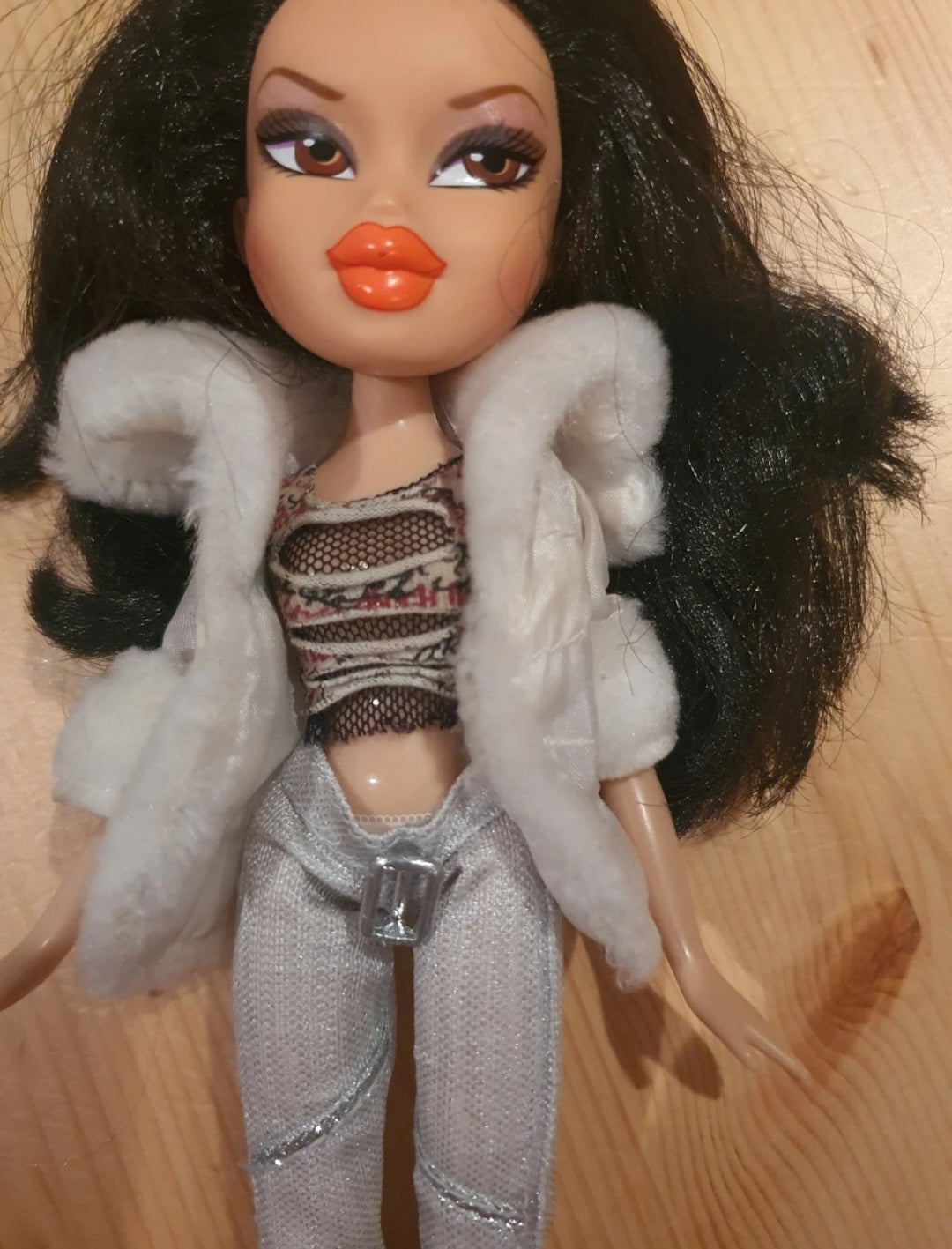 Bratz jade neon pop relookée