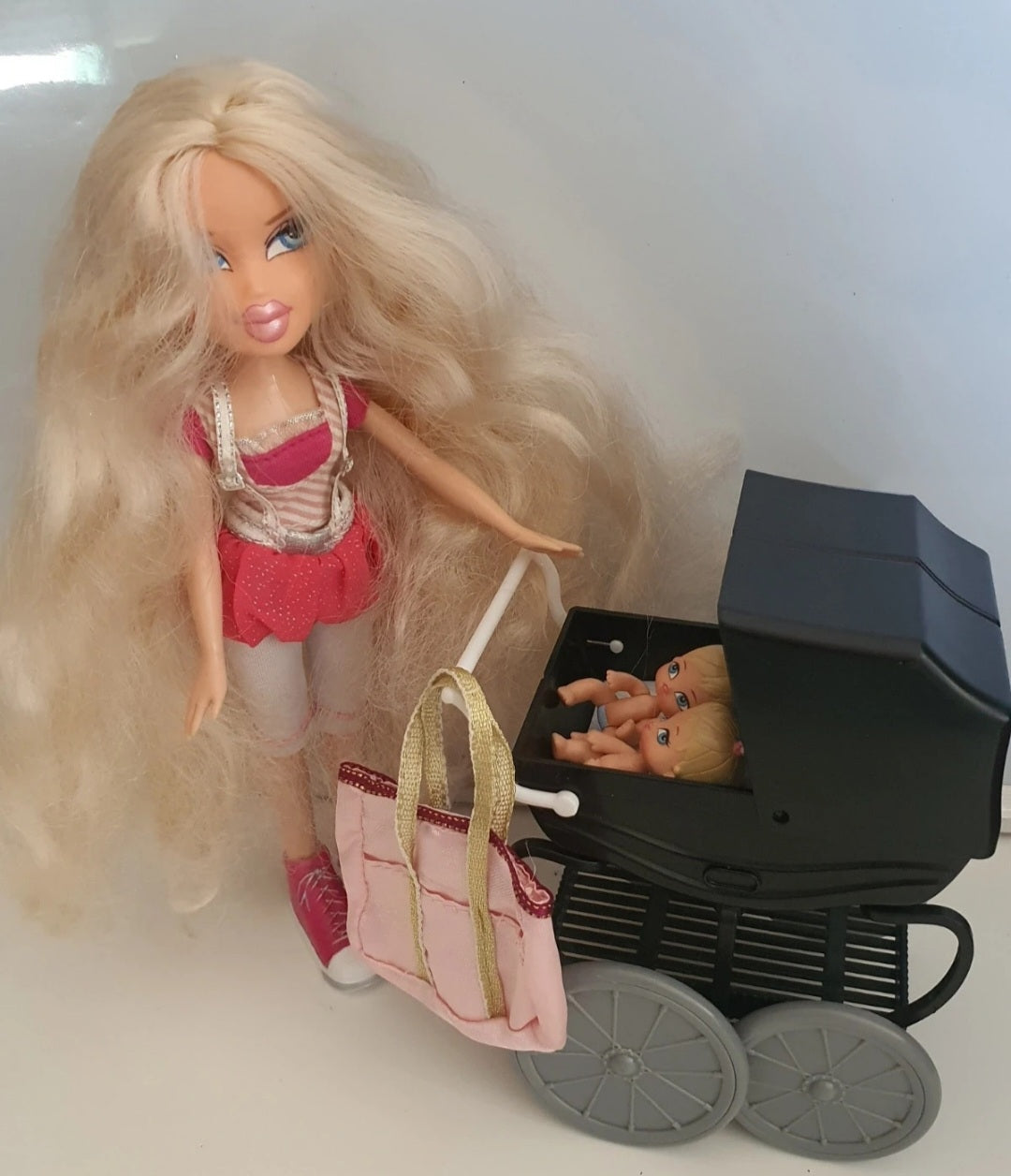Bratz babysitting cloe