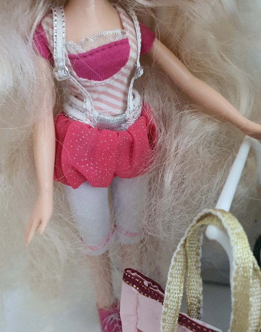 Bratz babysitting cloe
