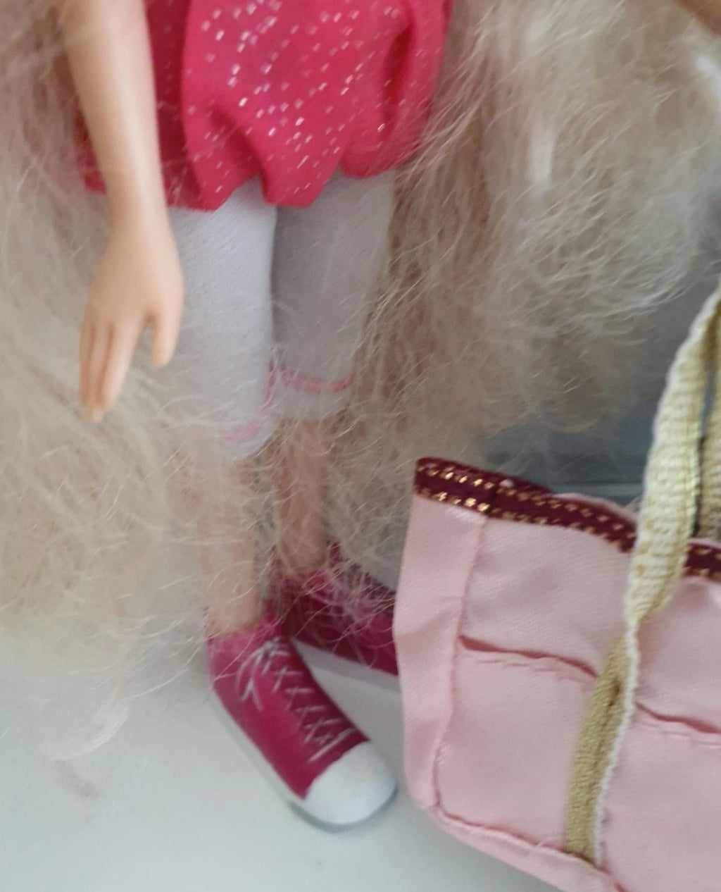 Bratz babysitting cloe
