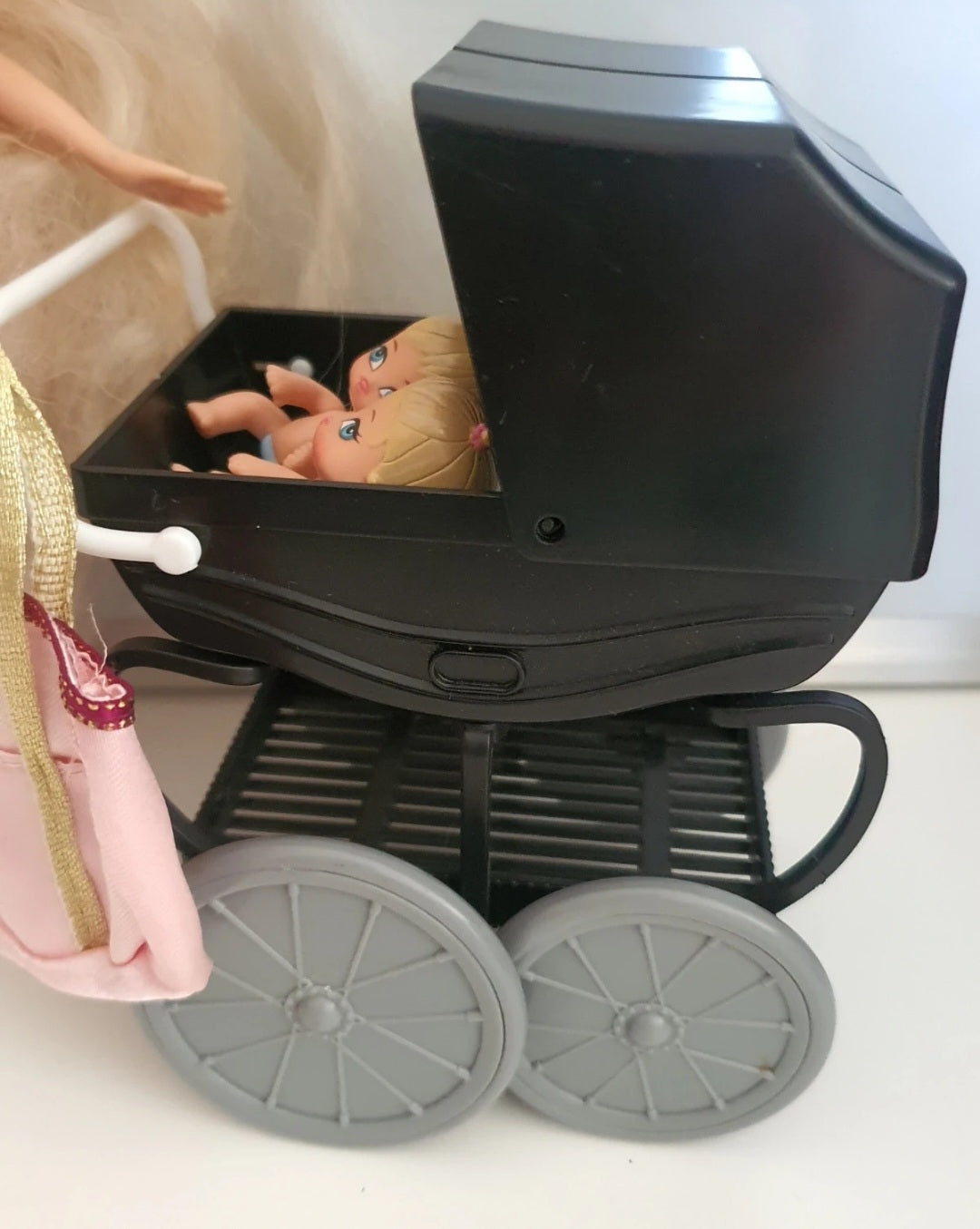 Bratz babysitting cloe