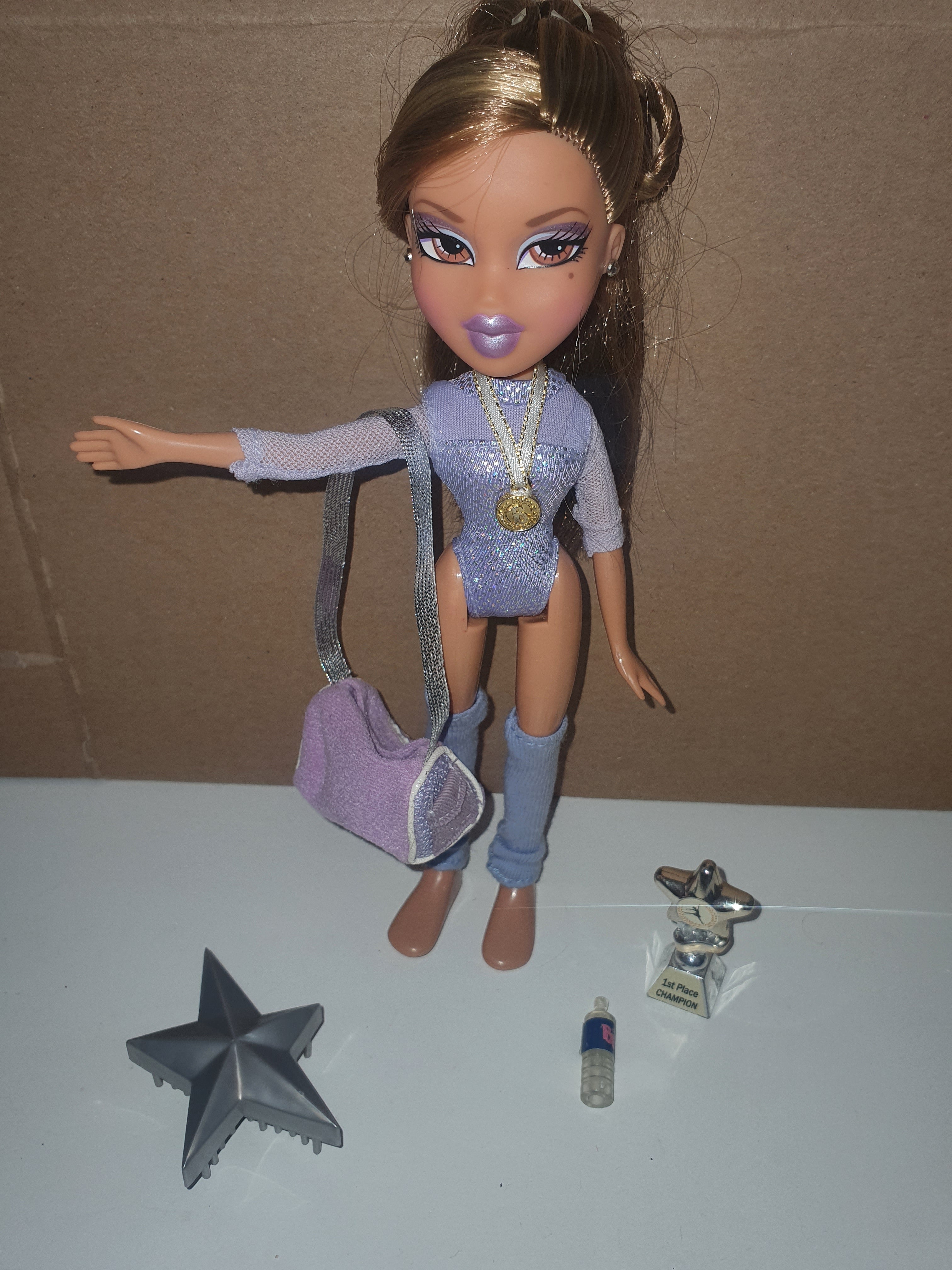 Bratz play sport ginastique yasmin