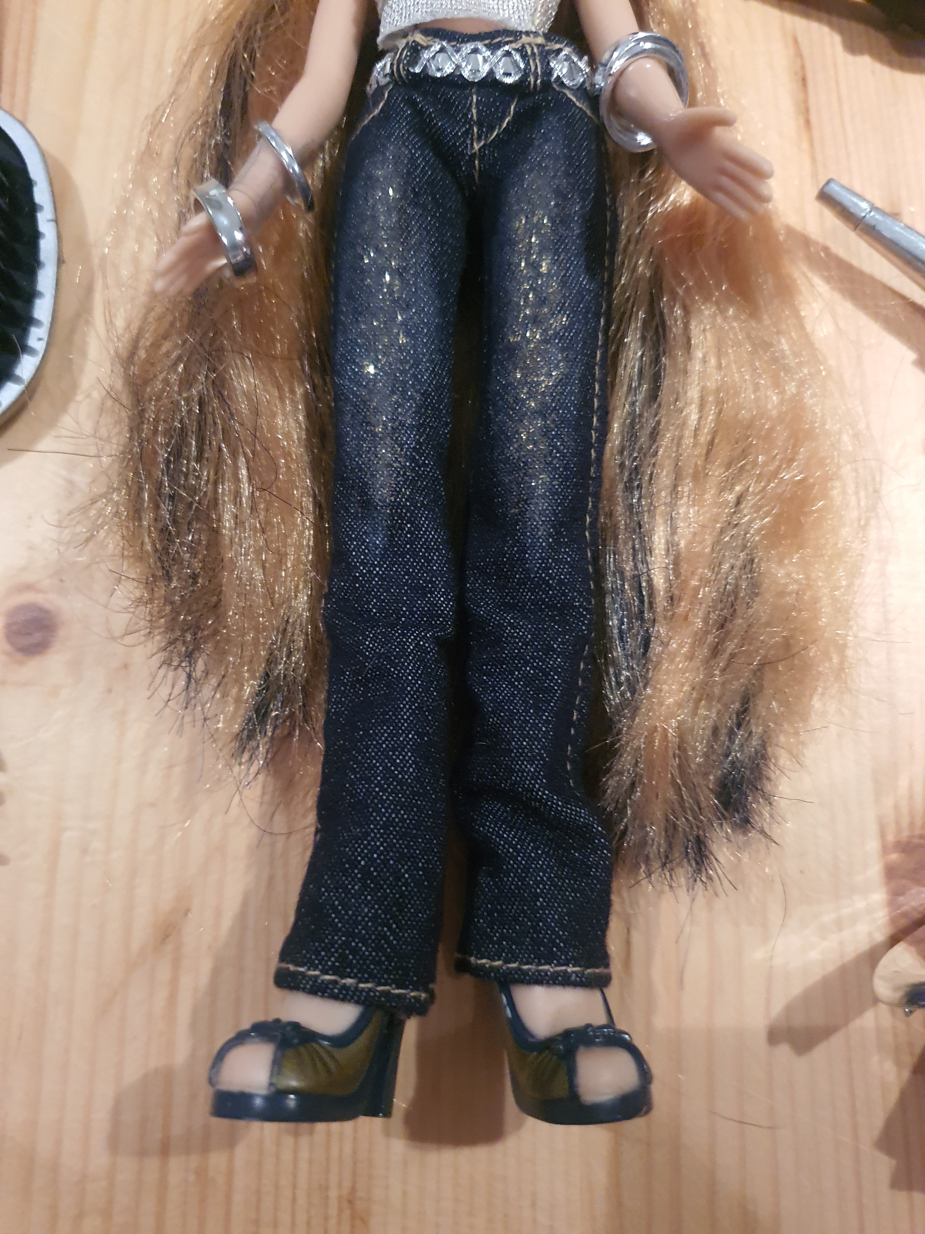 Bratz cloe magic hair