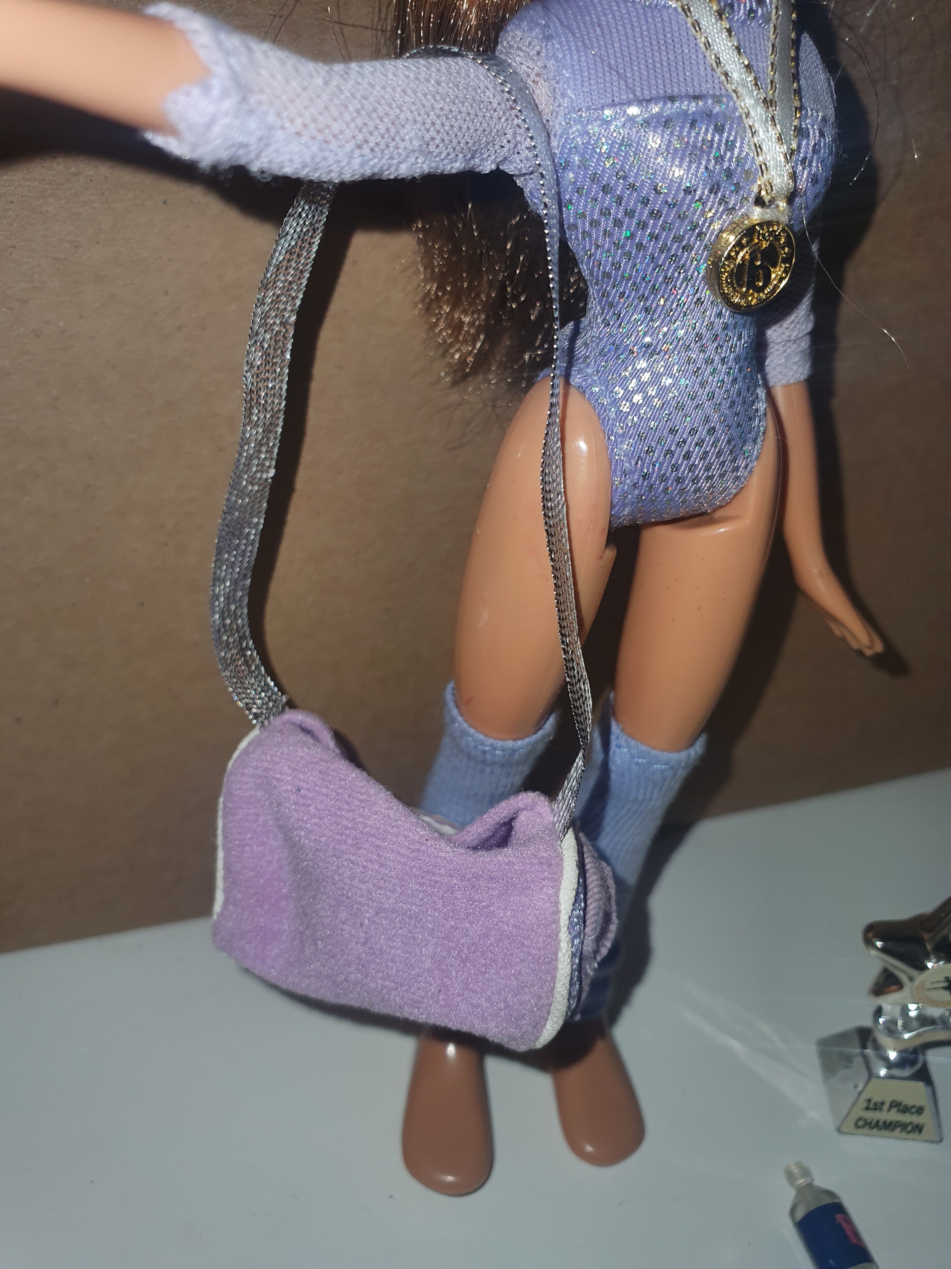 Bratz play sport ginastique yasmin