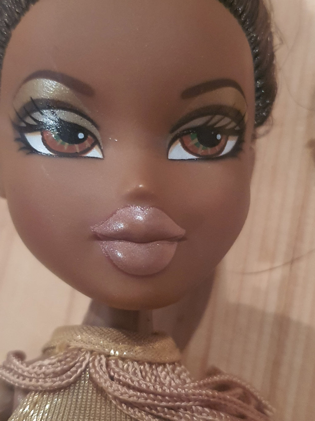 Bratz sasha las vegas cheveux coupés