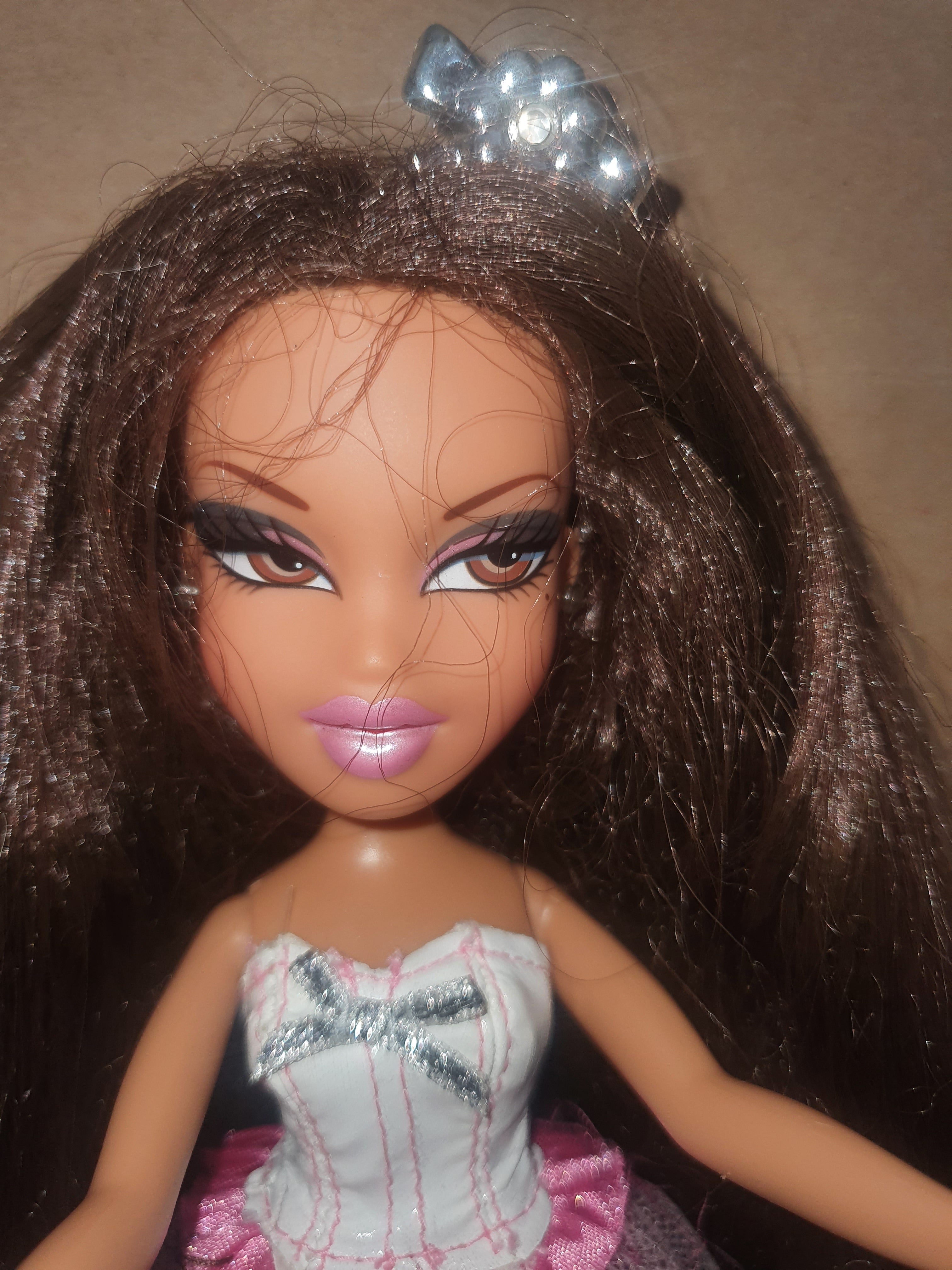 Bratz yasmin funk n glow