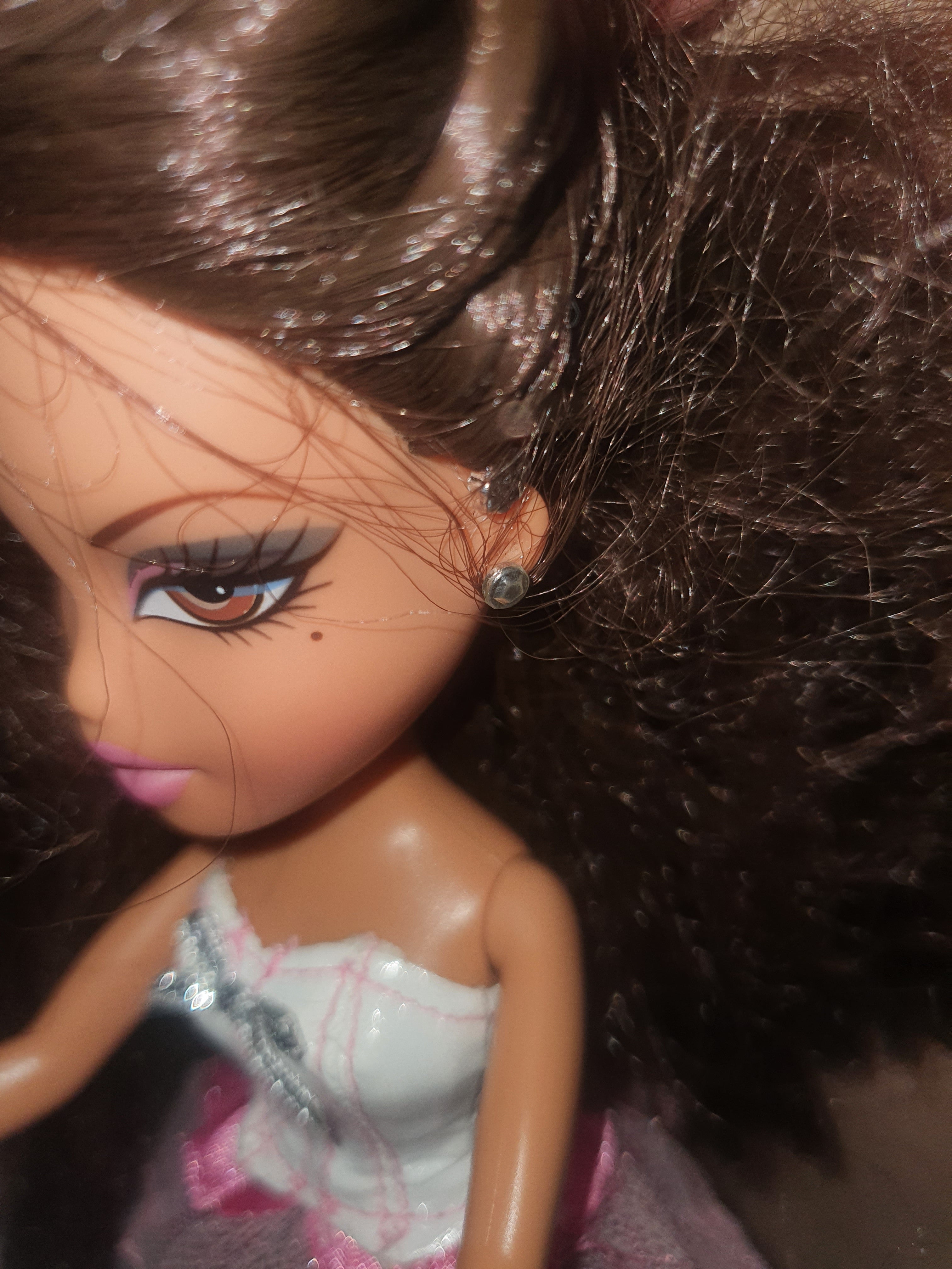 Bratz yasmin funk n glow
