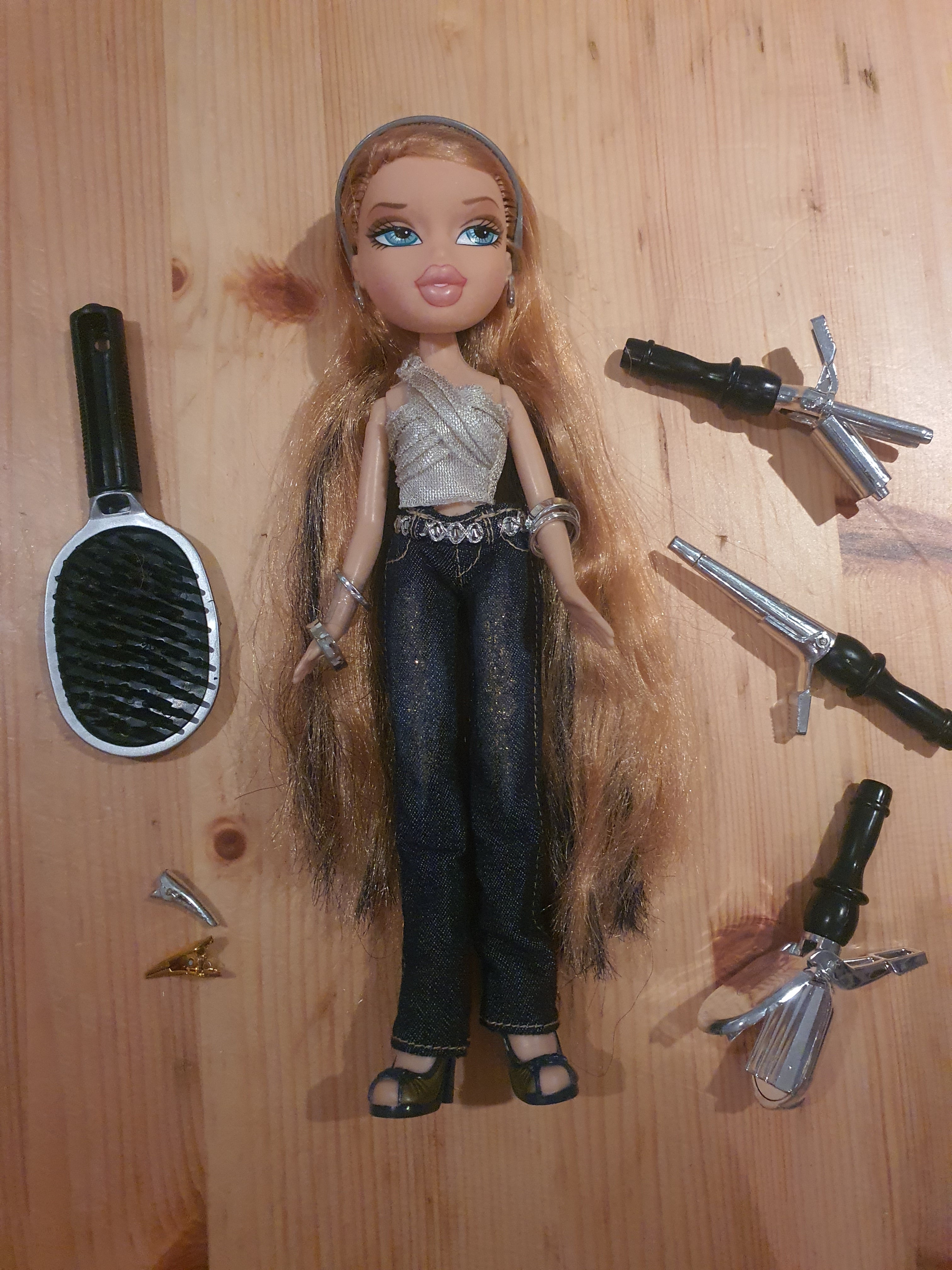 Bratz cloe magic hair
