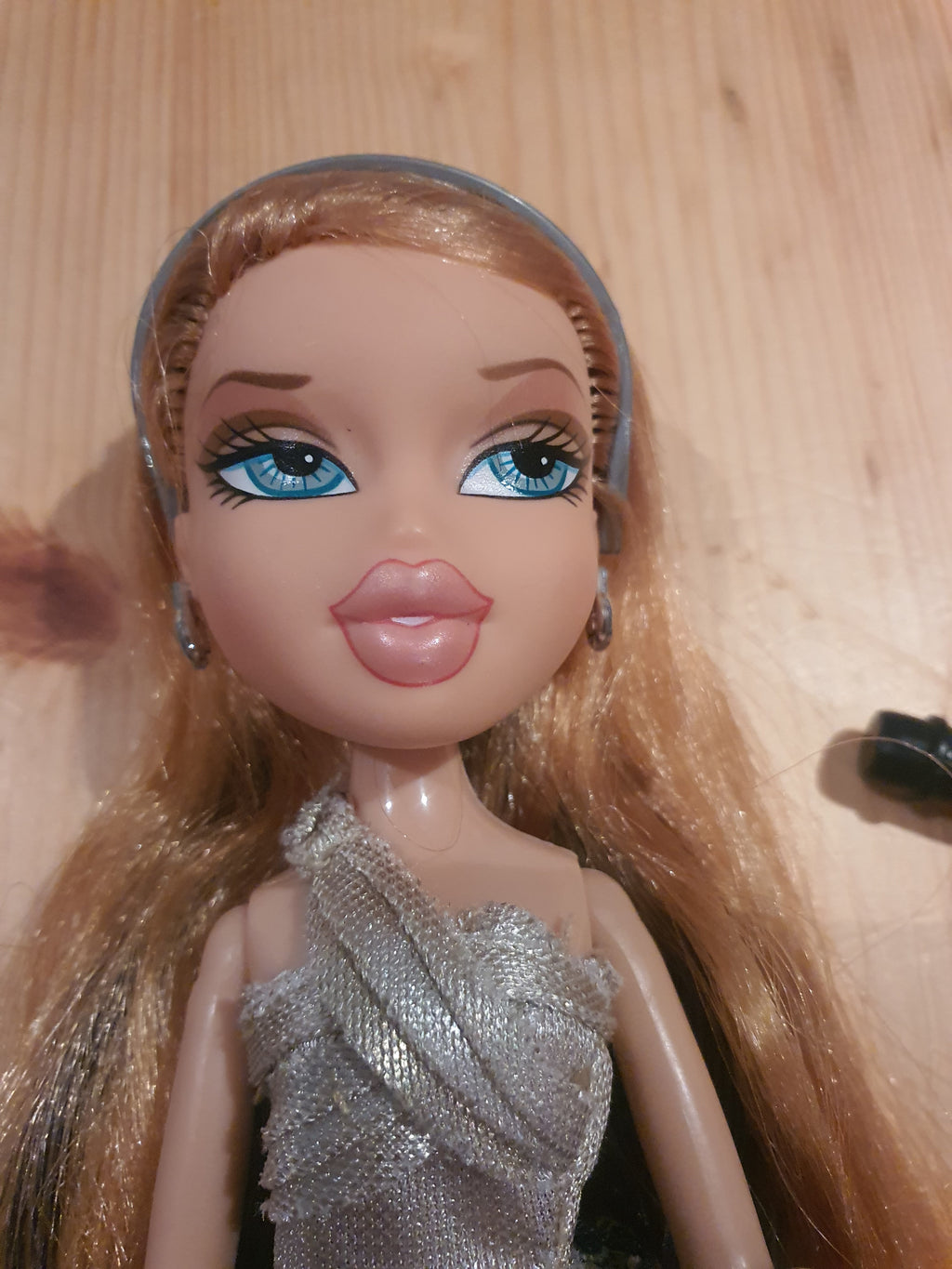 Bratz cloe magic hair