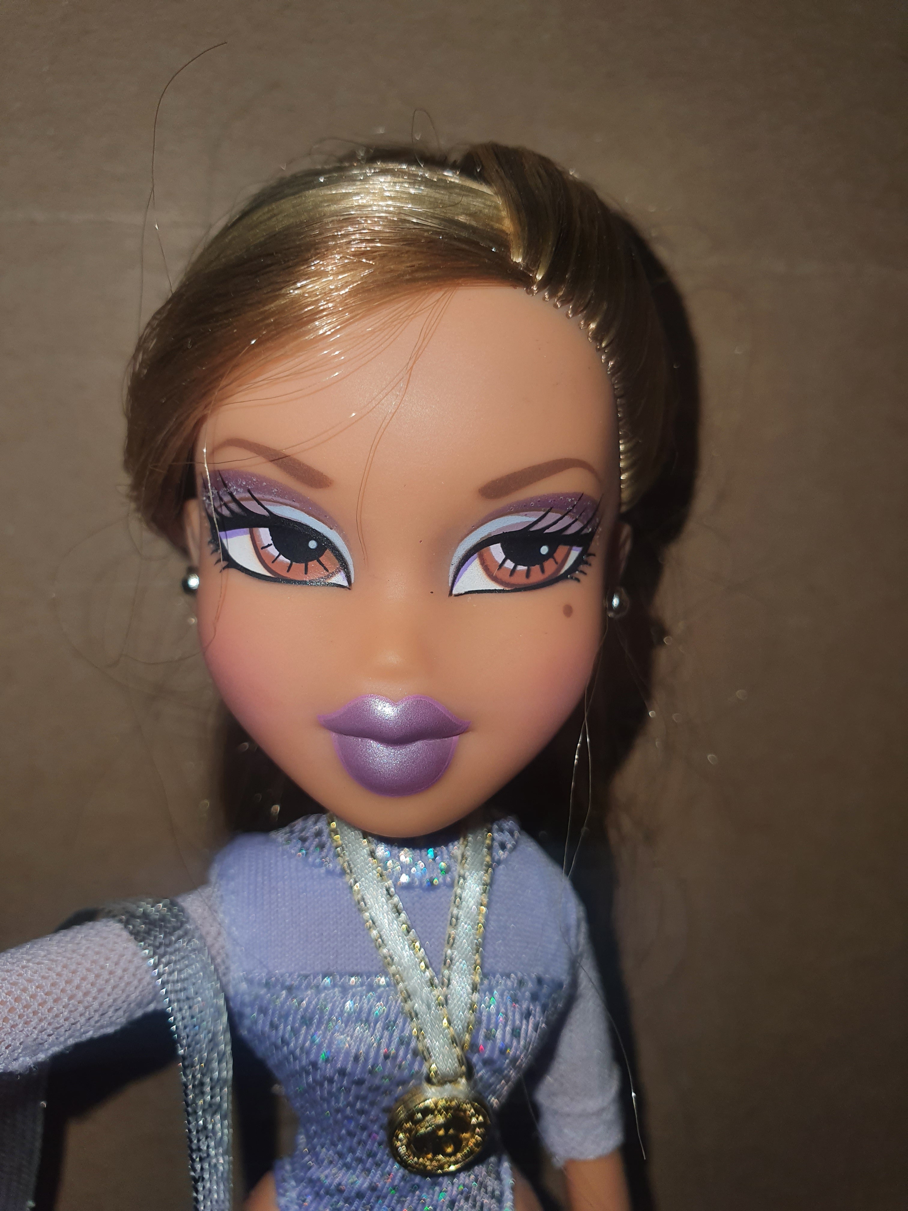 Bratz play sport ginastique yasmin