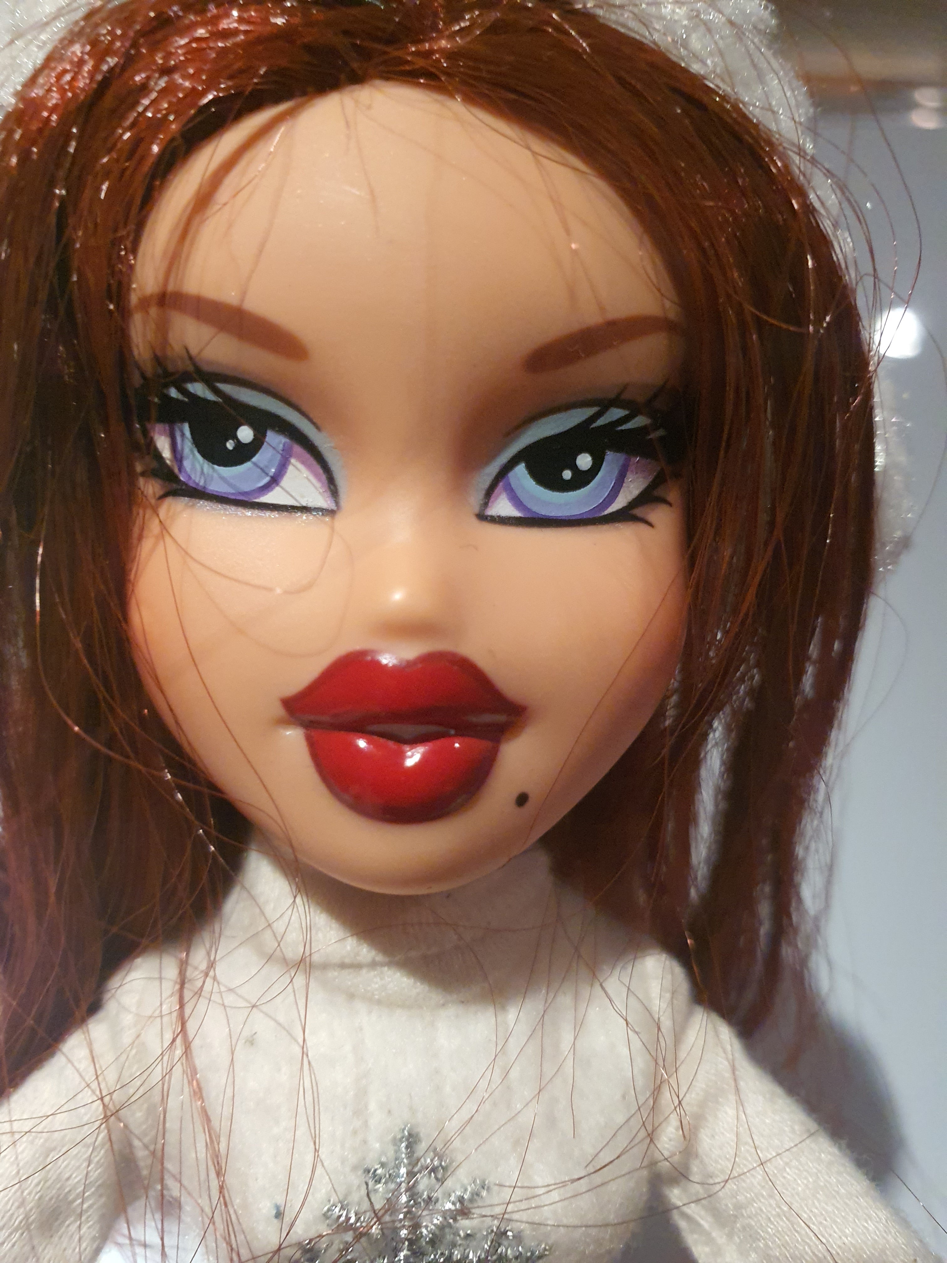 Bratz Roxxi Winter Girlz