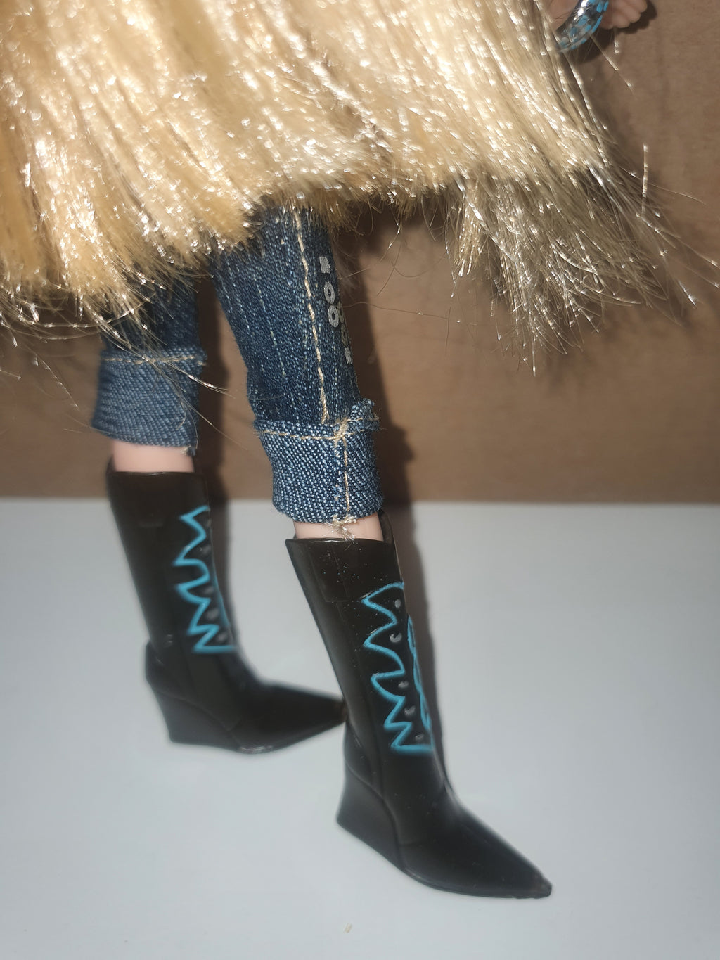 Bratz cloe talking