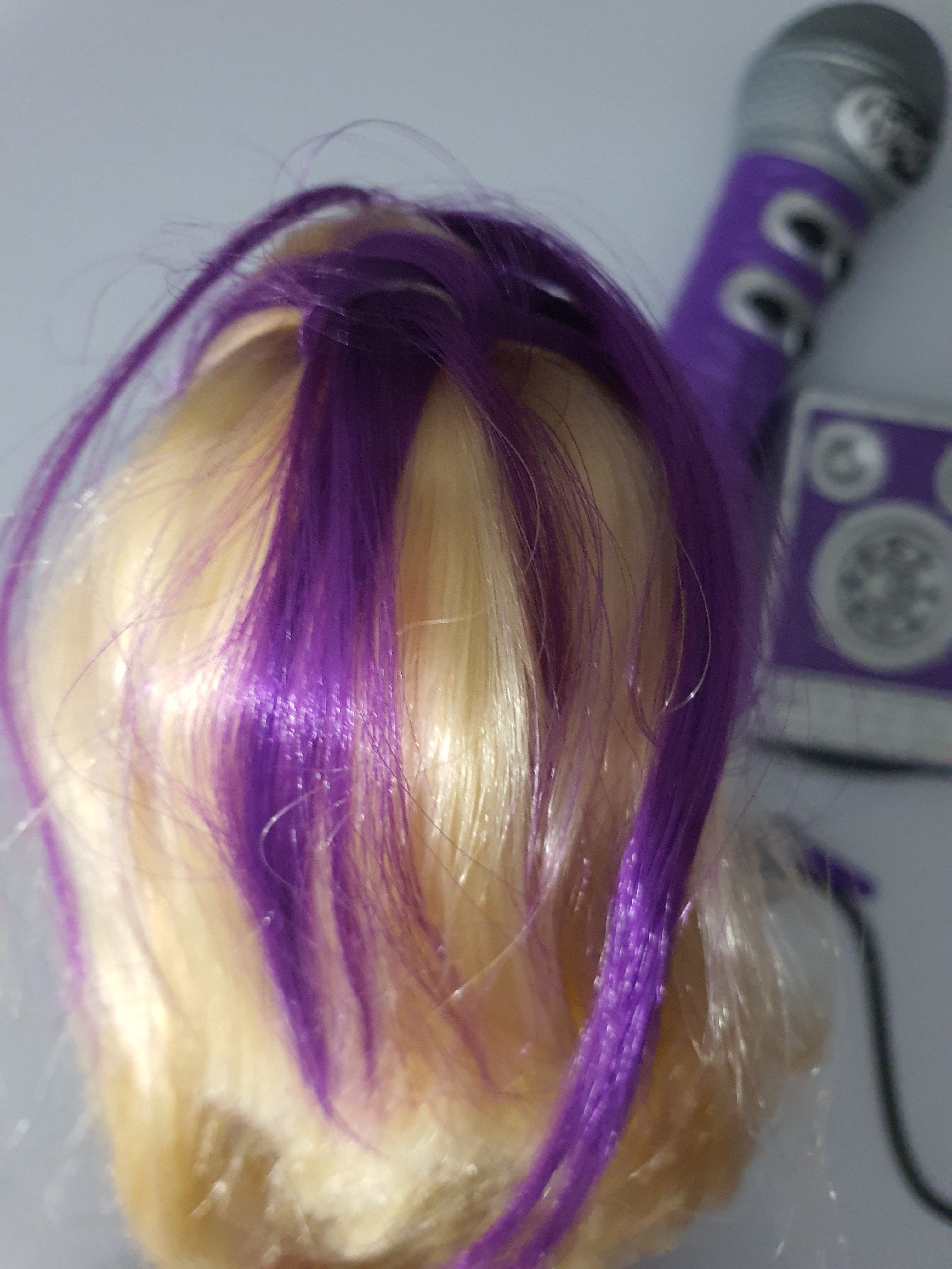 Bratz Mic purple