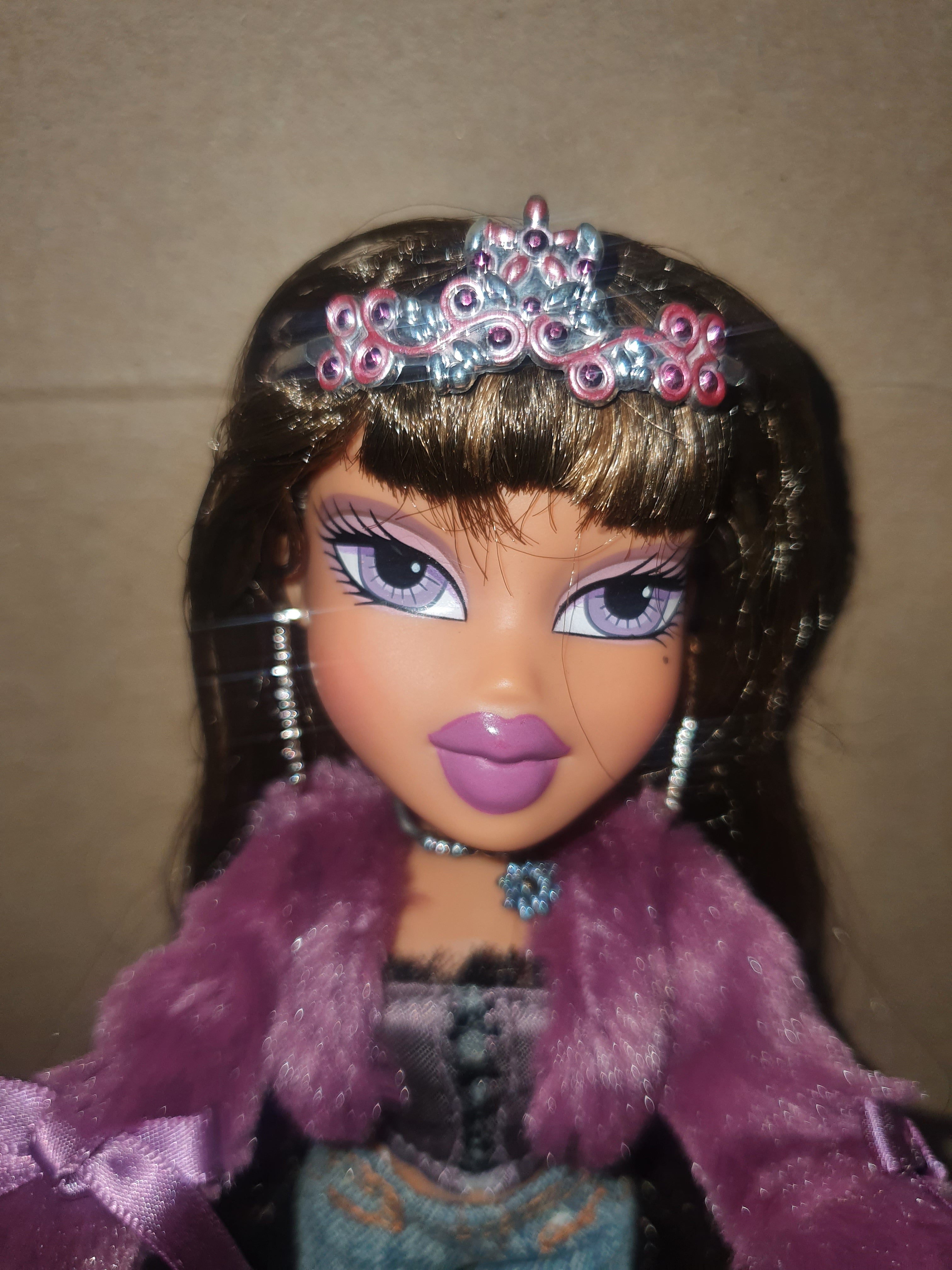 Bratz princesse yasmin 😍+ couronne roxxi