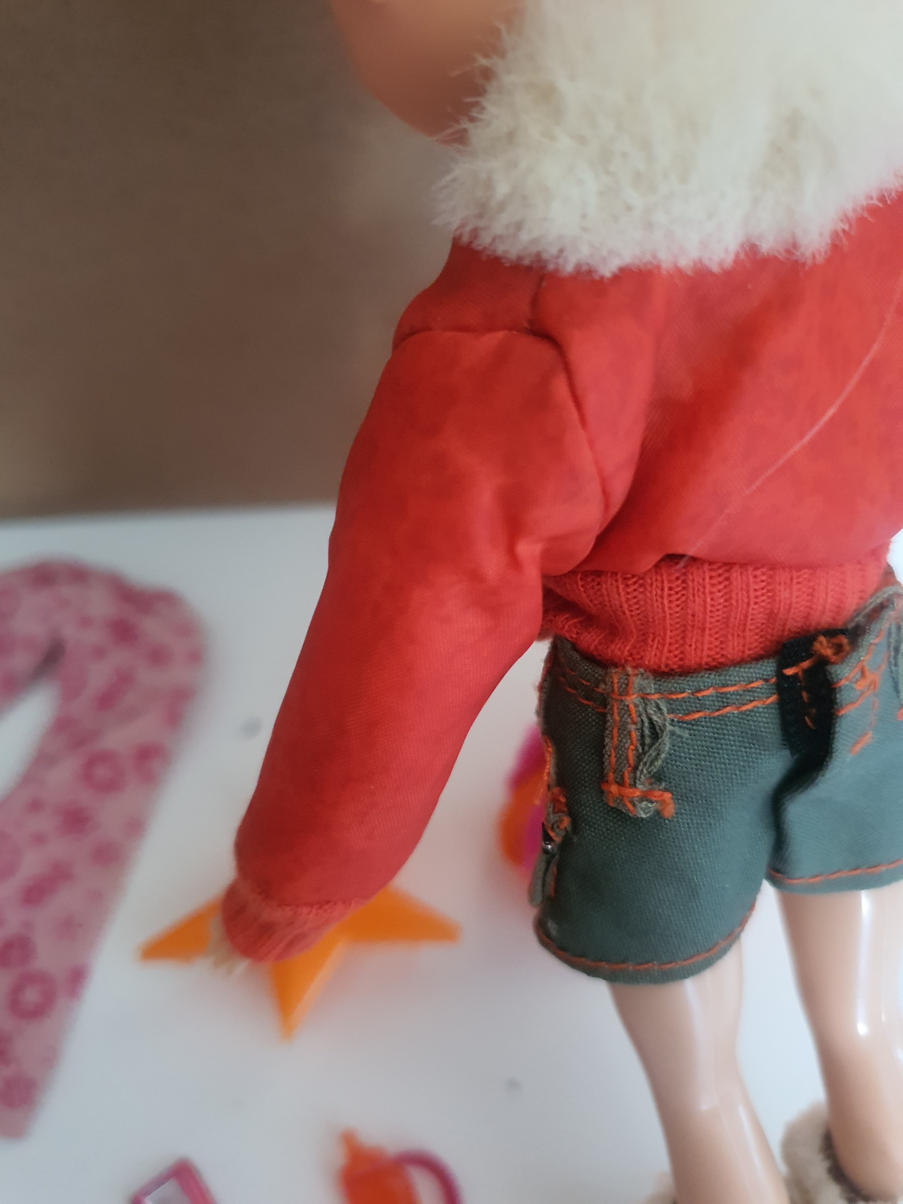 Bratz cloe campfire