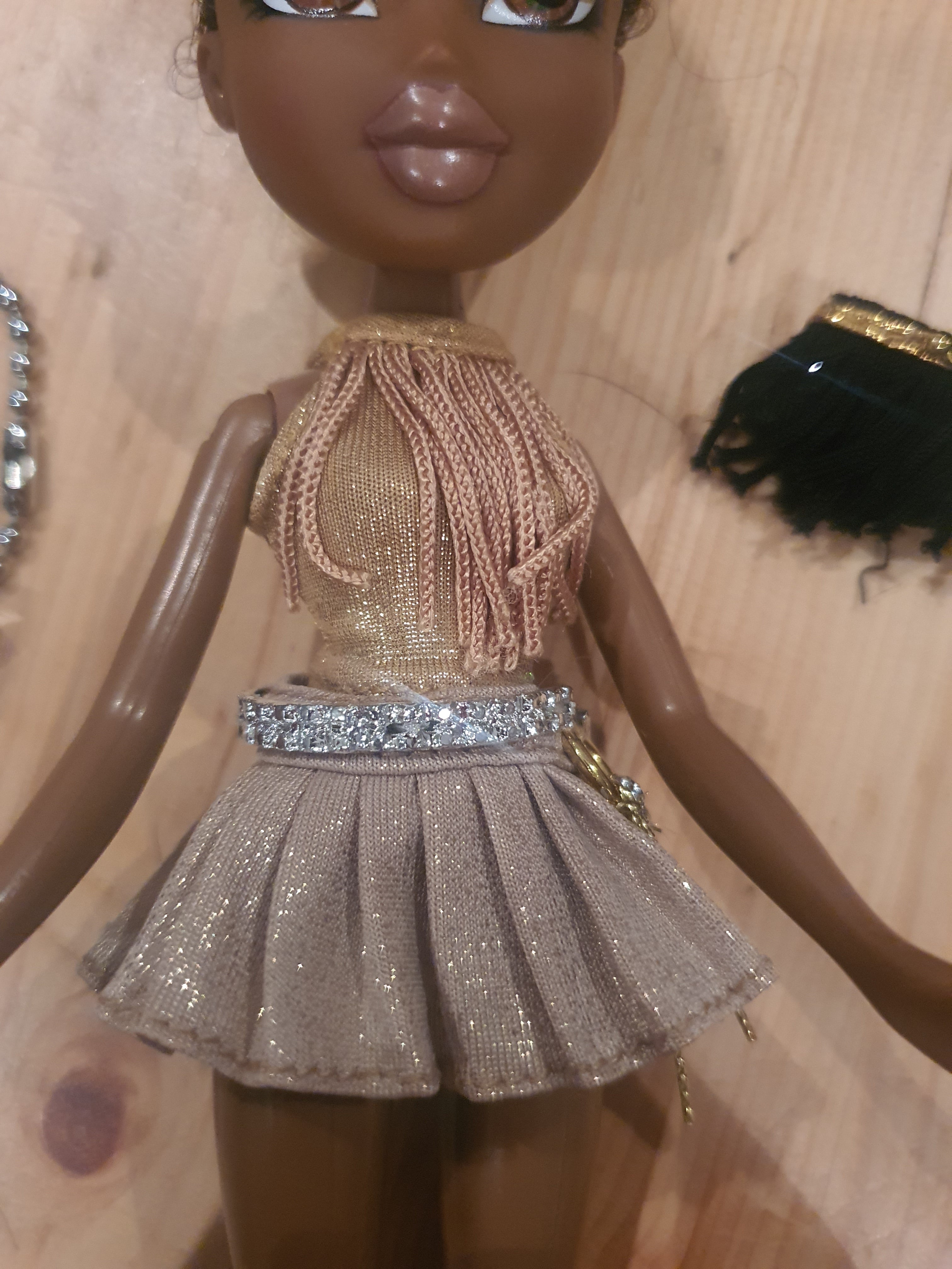 Bratz sasha las vegas cheveux coupés