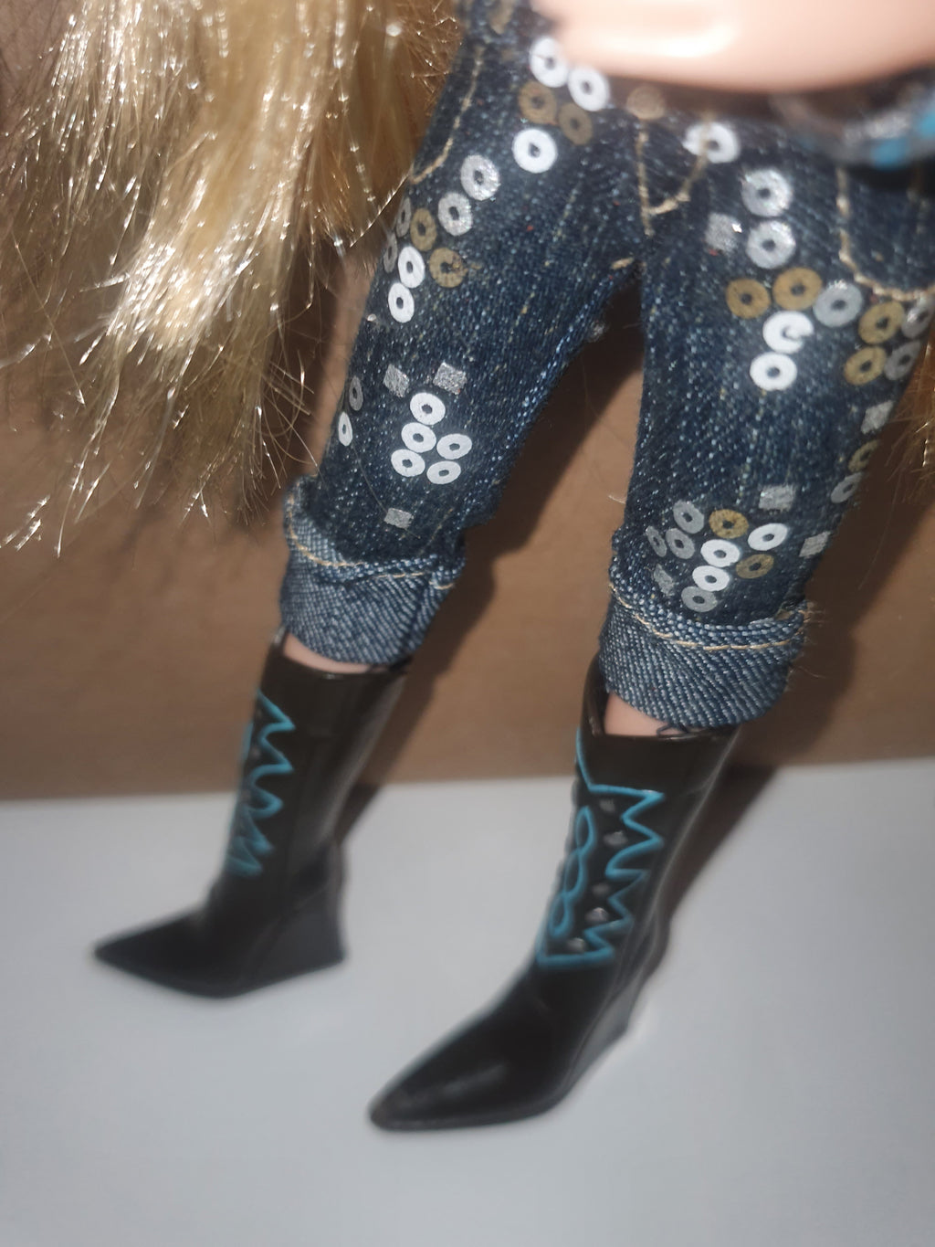 Bratz cloe talking